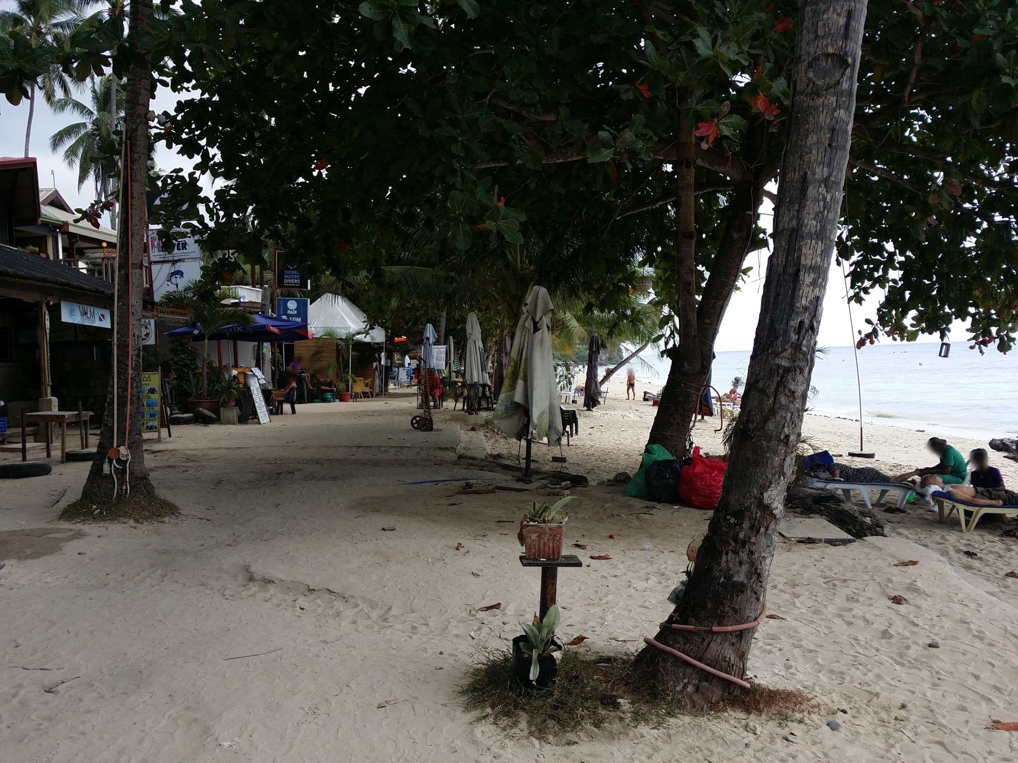Street view near Alona Vida, Tawala — © bjaalm (CC BY-SA · Mapillary)