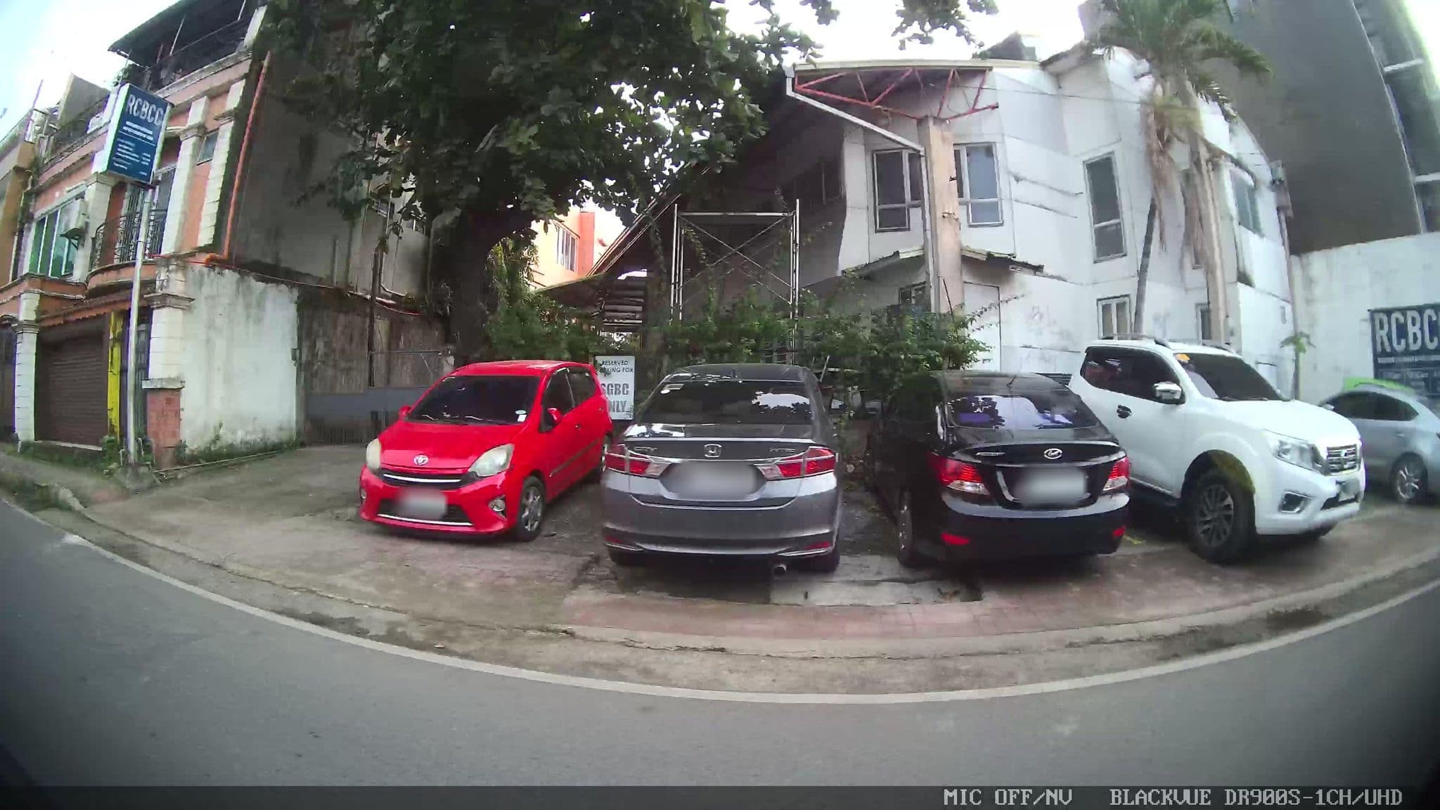 Street view near Offshore Residence, Cebu City — © Kaart---LEFT (CC BY-SA · Mapillary)