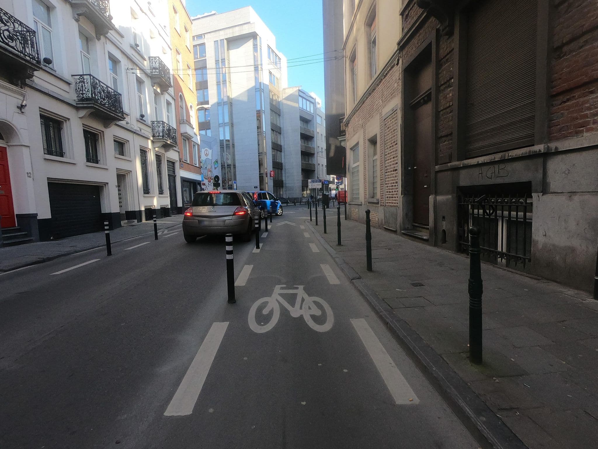 Street view near Art de Sejour, Brussels — © thierry1030 (CC BY-SA · Mapillary)