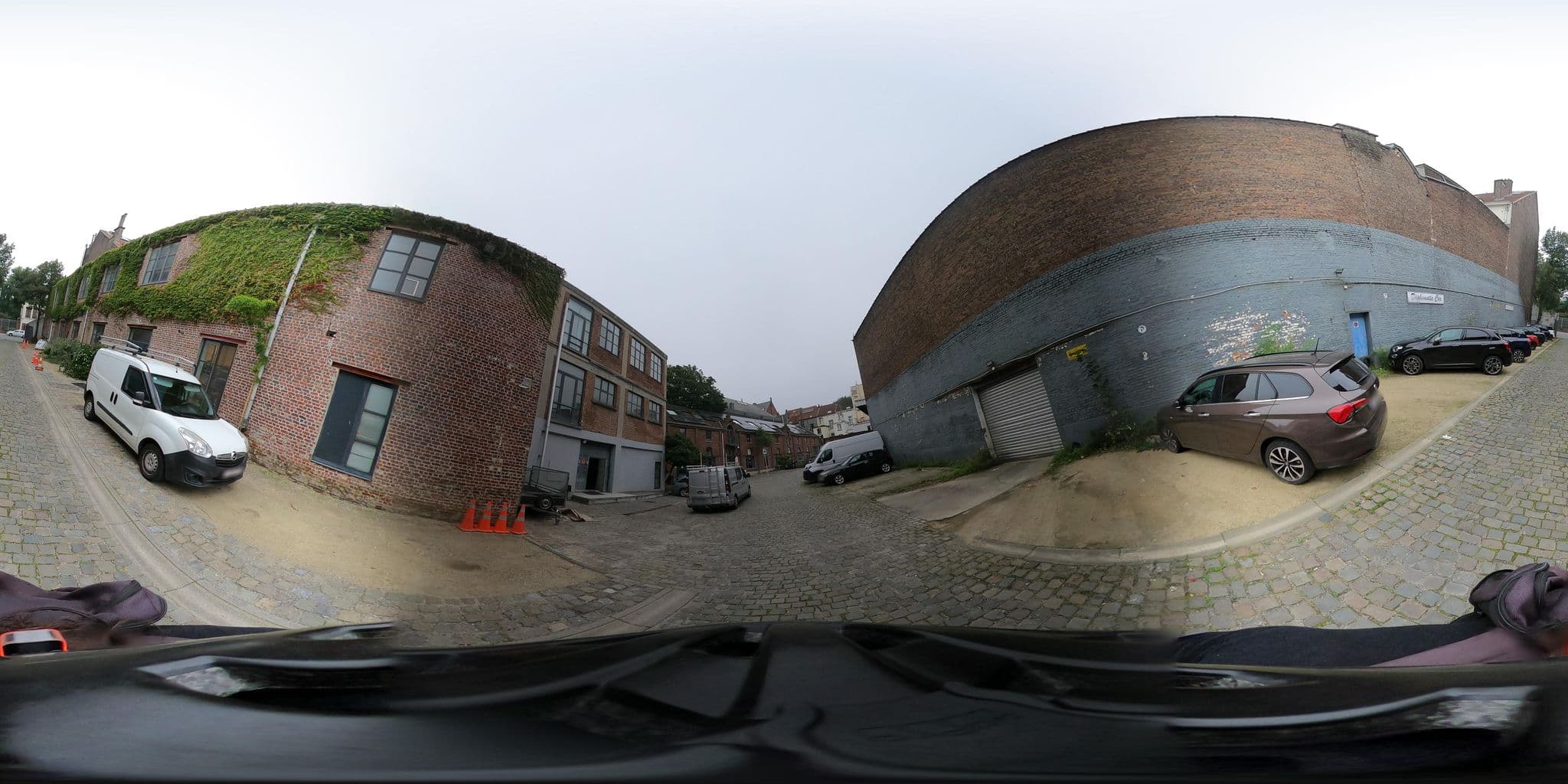 Street view near FunKey, Saint-Josse-ten-Noode — © RaphaelPasLoin (CC BY-SA · Mapillary)