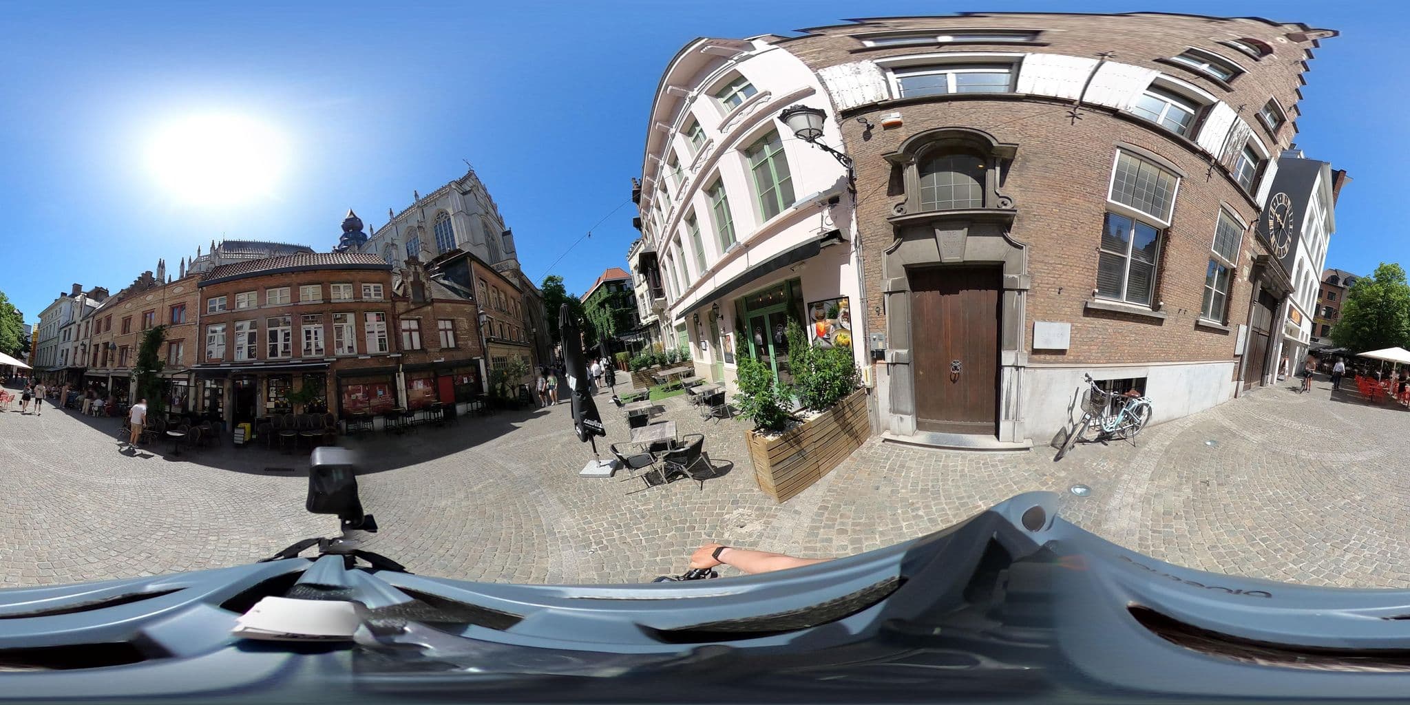 Street view near Kathedraallogies Drie Koningen, Antwerp — © konink360 (CC BY-SA · Mapillary)