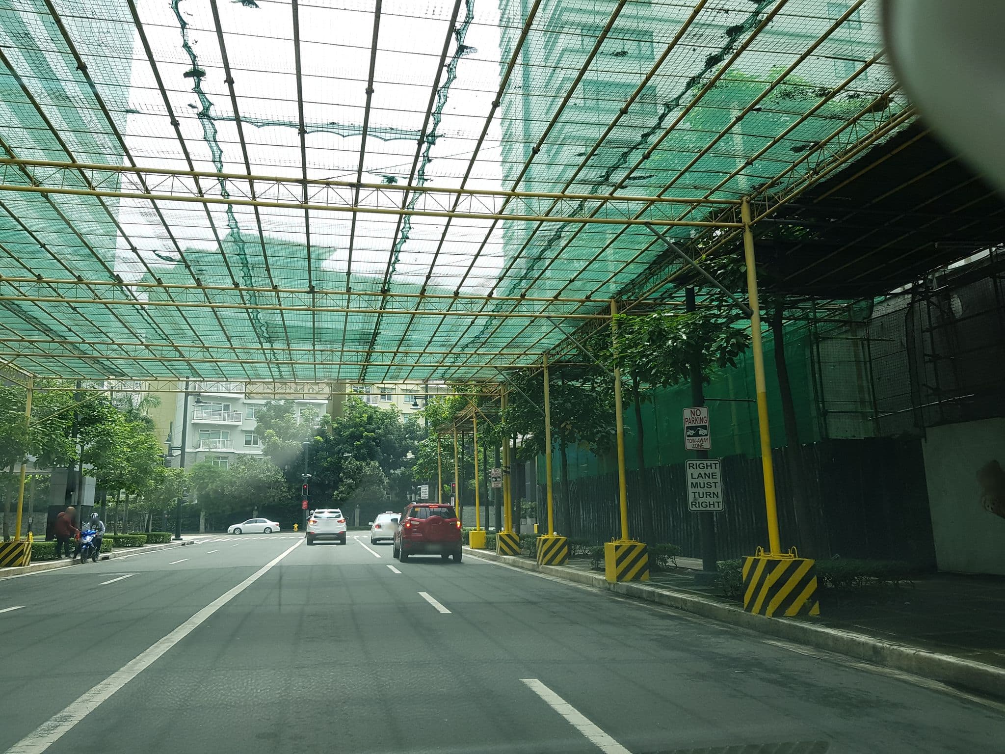 Street view near Seda BGC, Makati City — © mhayd (CC BY-SA · Mapillary)