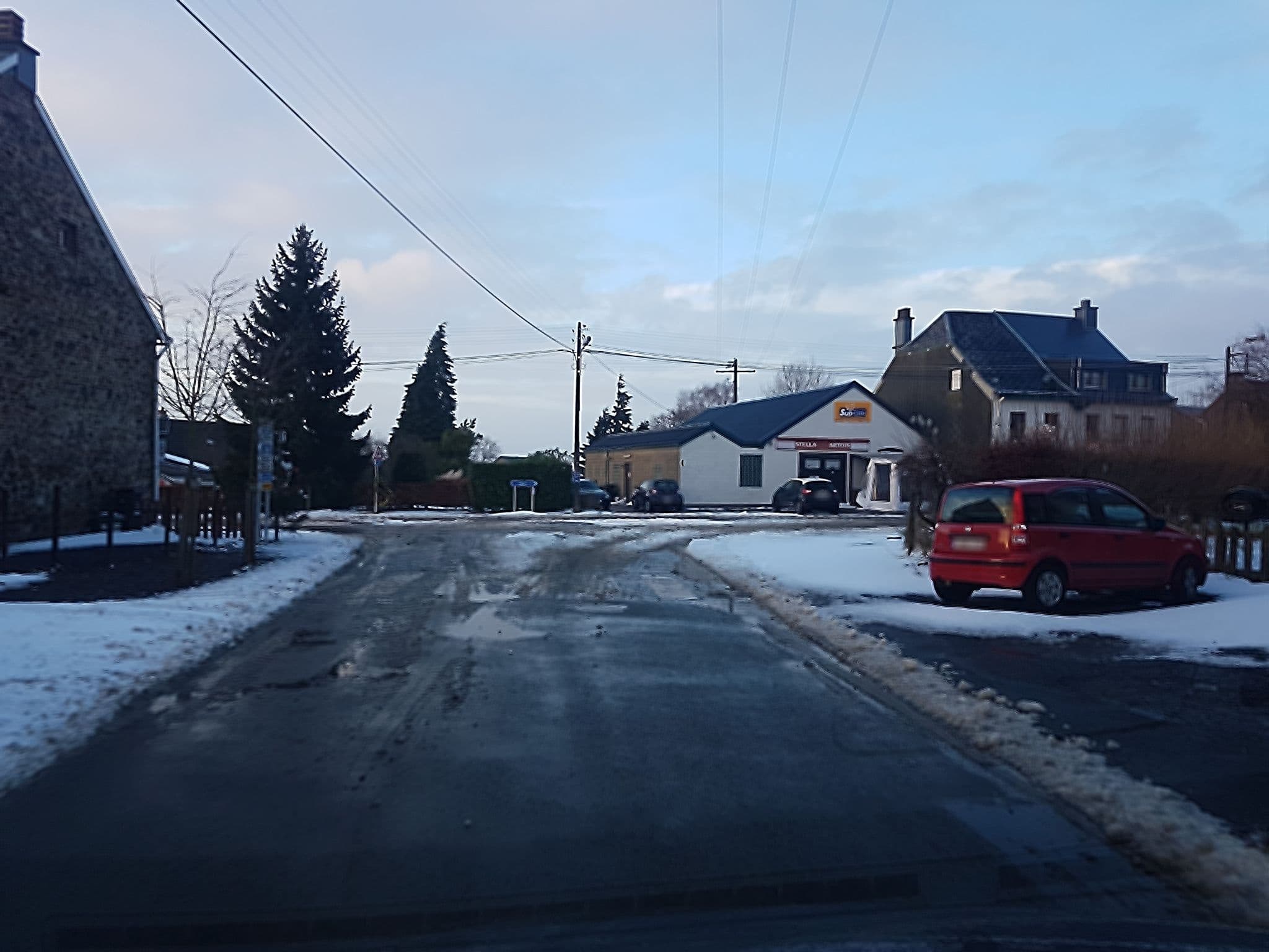 Street view near Les Chambres de Laurette, Spa — © reine5 (CC BY-SA · Mapillary)