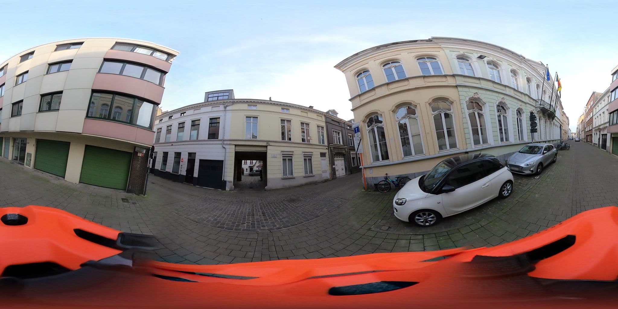 Street view near Hotel onderbergen, Gent — © jdrbaix (CC BY-SA · Mapillary)