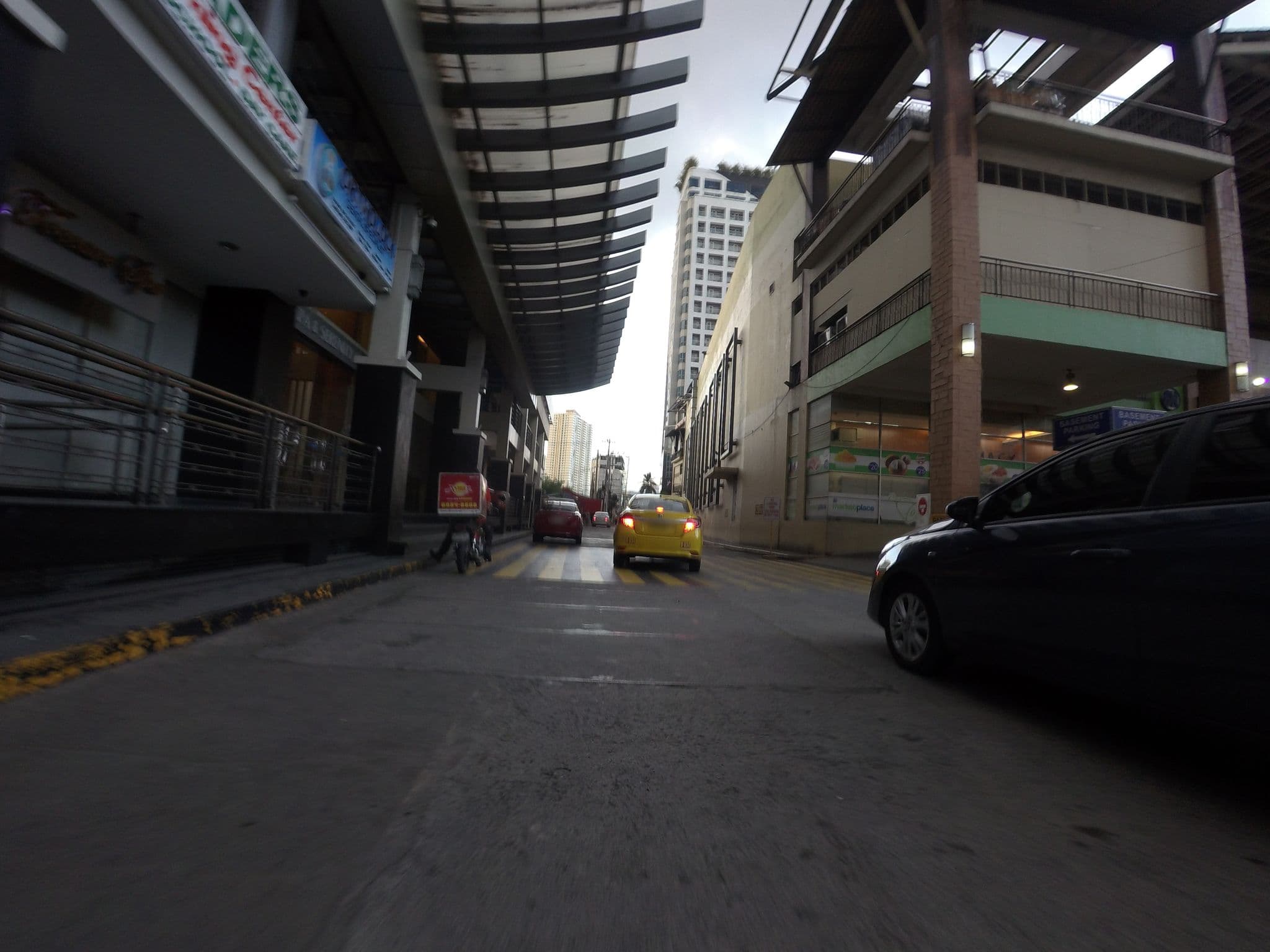 Street view near Antel Spa Suites, Bel Air — © GOwin (CC BY-SA · Mapillary)