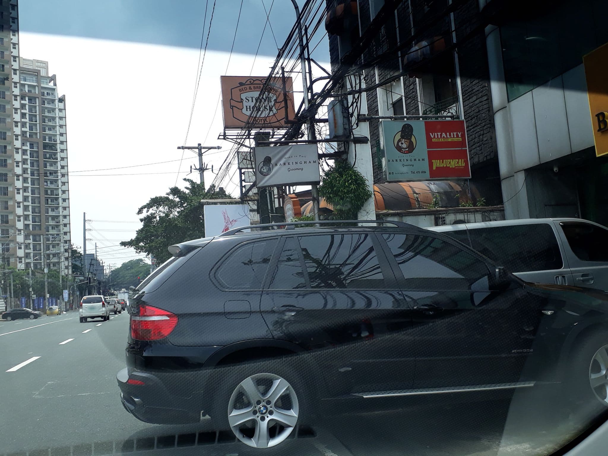 Street view near Stone House Bed and Breakfast, Mariana — © noie (CC BY-SA · Mapillary)