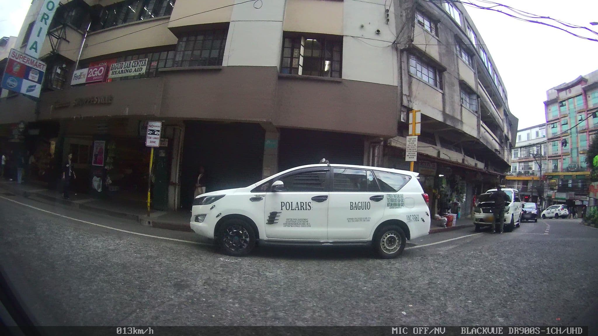 Street view near Cedar Peak, Baguio