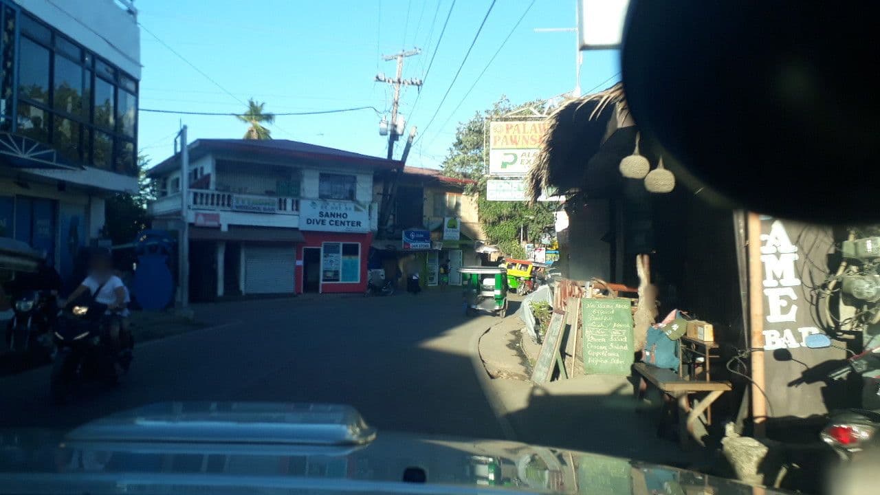 Street view near GMG Hotel and Restaurant, Coron — © banito (CC BY-SA · Mapillary)