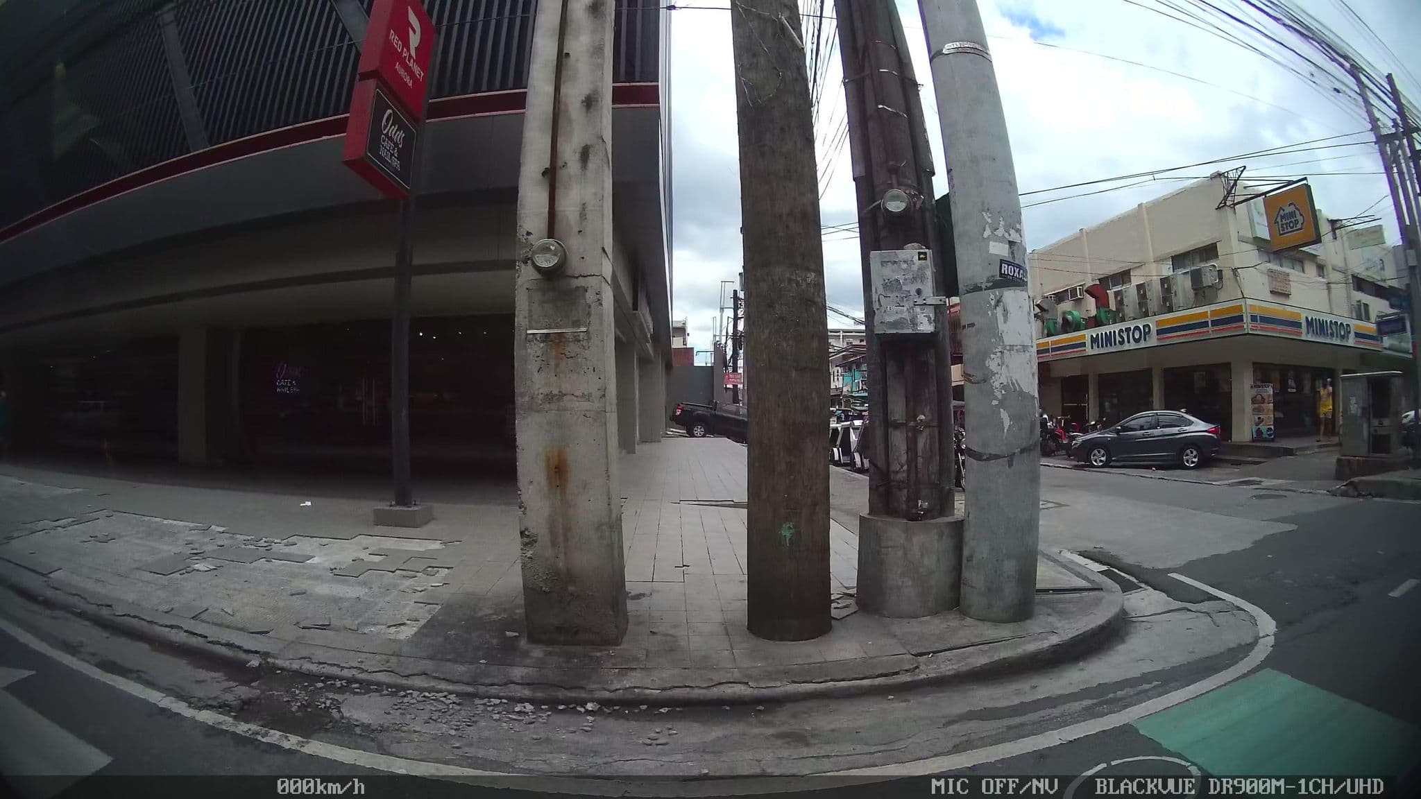 Street view near Red Planet, Mariana — © kaart_4 (CC BY-SA · Mapillary)