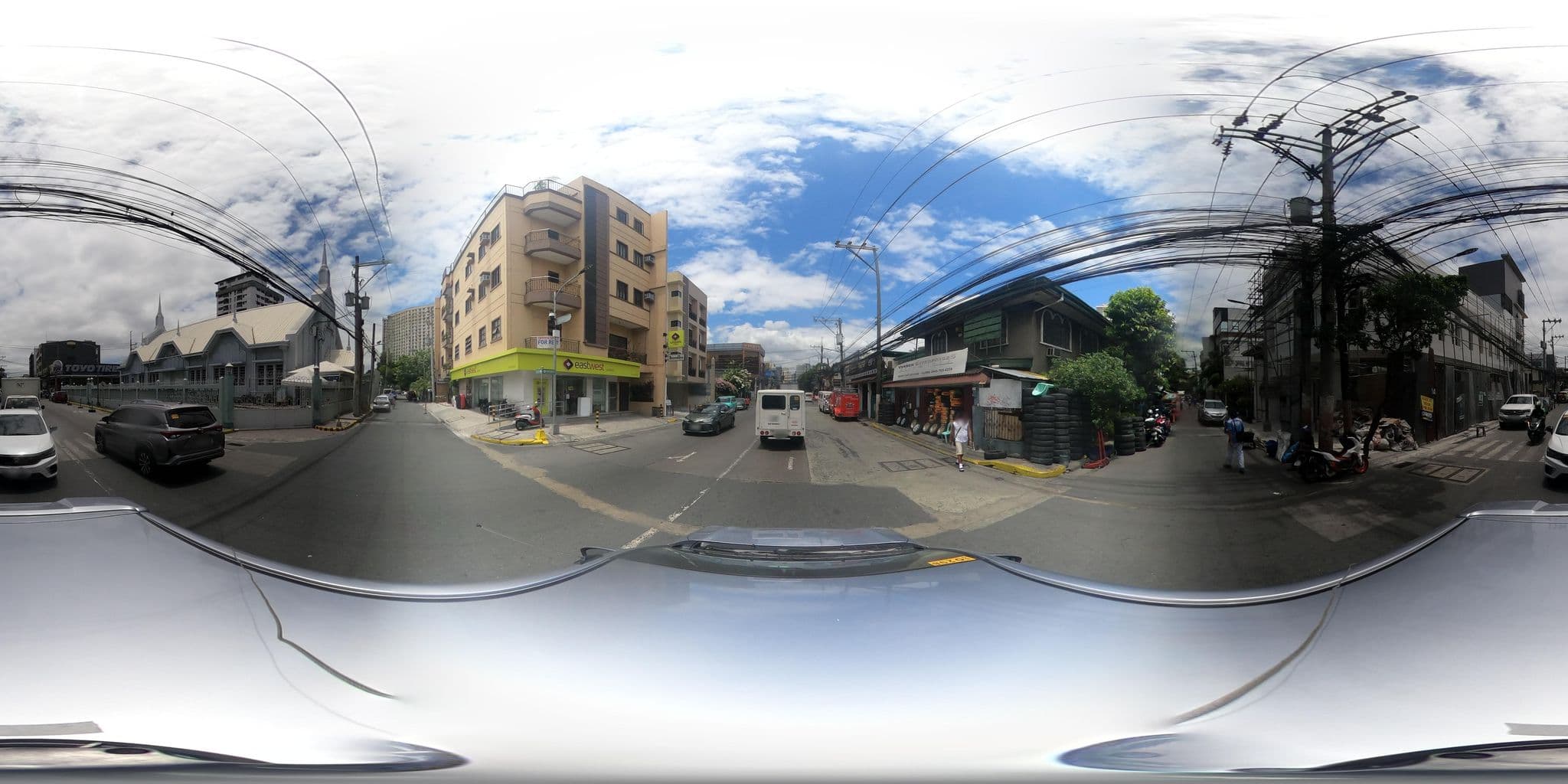 Street view near Lorenzzo Suites, Pasay — © GladisGeo (CC BY-SA · Mapillary)