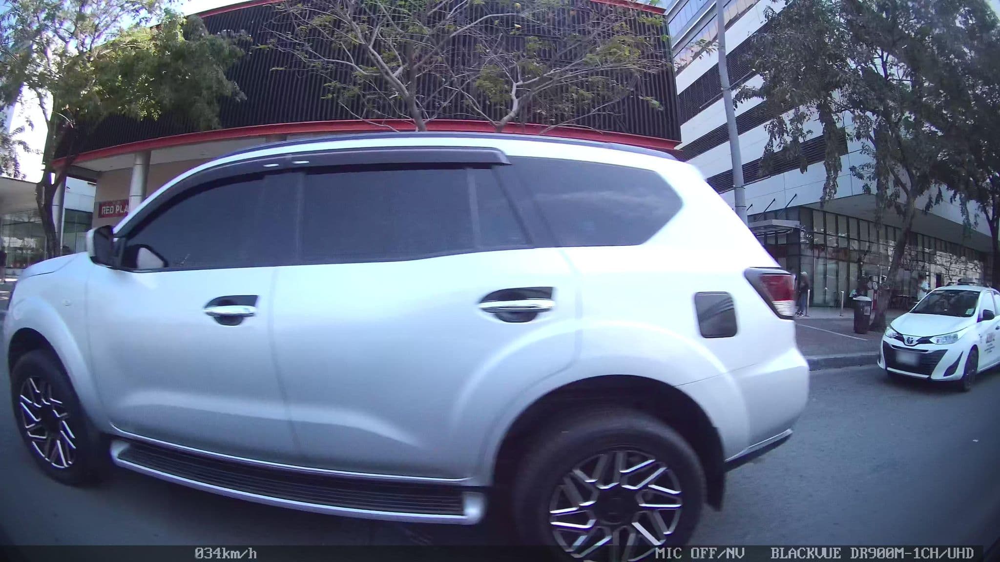 Street view near Red Planet Hotels, Baclaran — © kaart_4 (CC BY-SA · Mapillary)