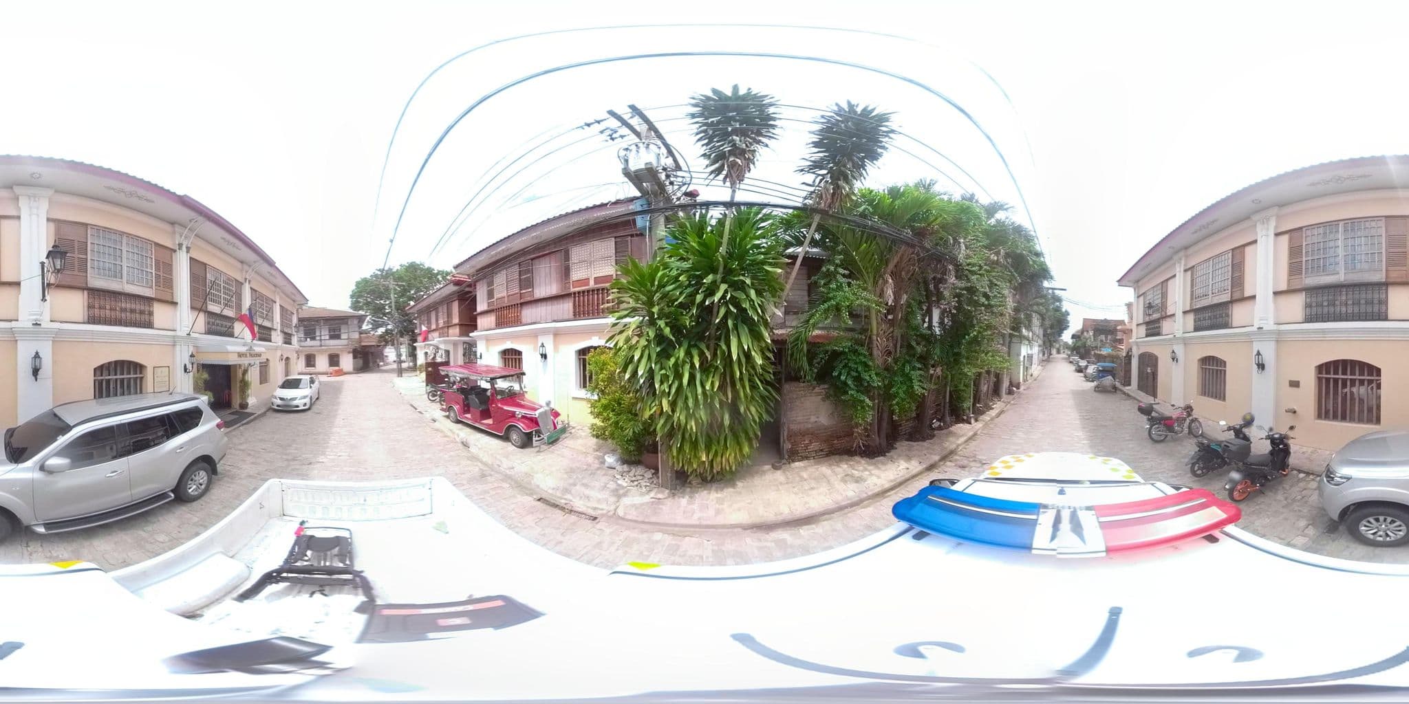 Street view near Hotel Felicidad, Vigan — © srdpmapping (CC BY-SA · Mapillary)