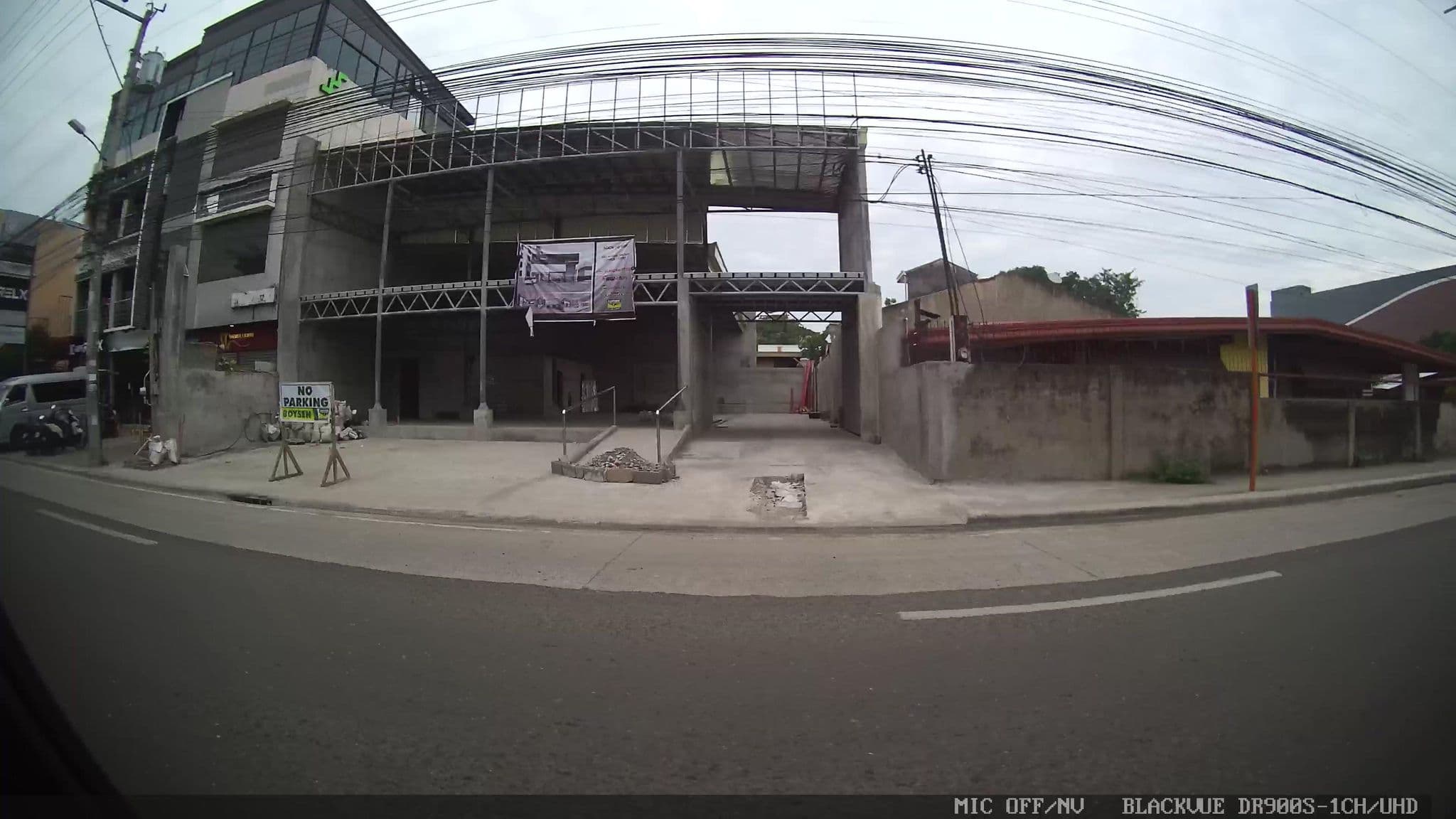 Street view near Enrico's Apartelle, Davao — © Kaart---RIGHT (CC BY-SA · Mapillary)