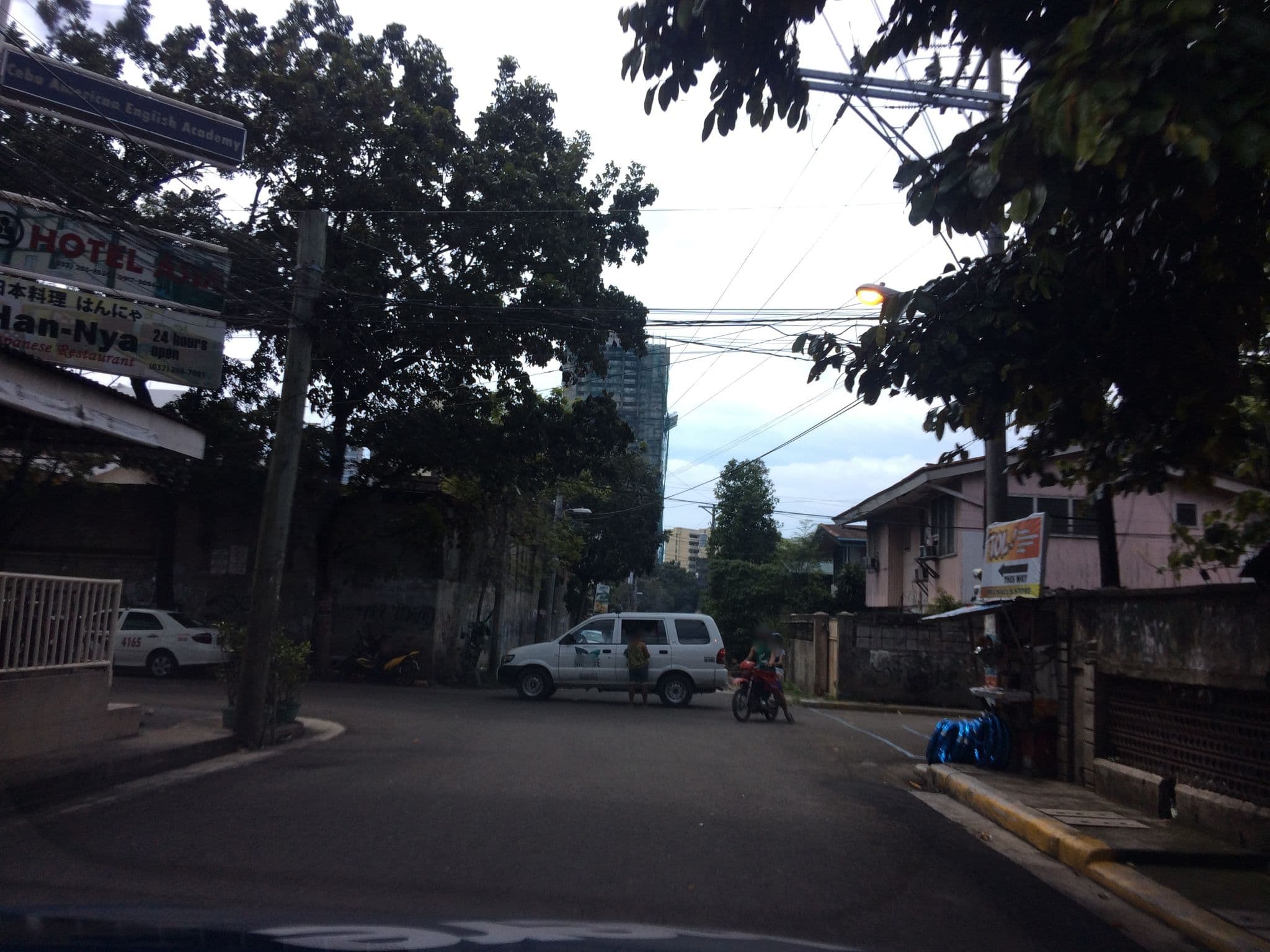 Street view near Hotel Asia, Cebu City — © ill (CC BY-SA · Mapillary)