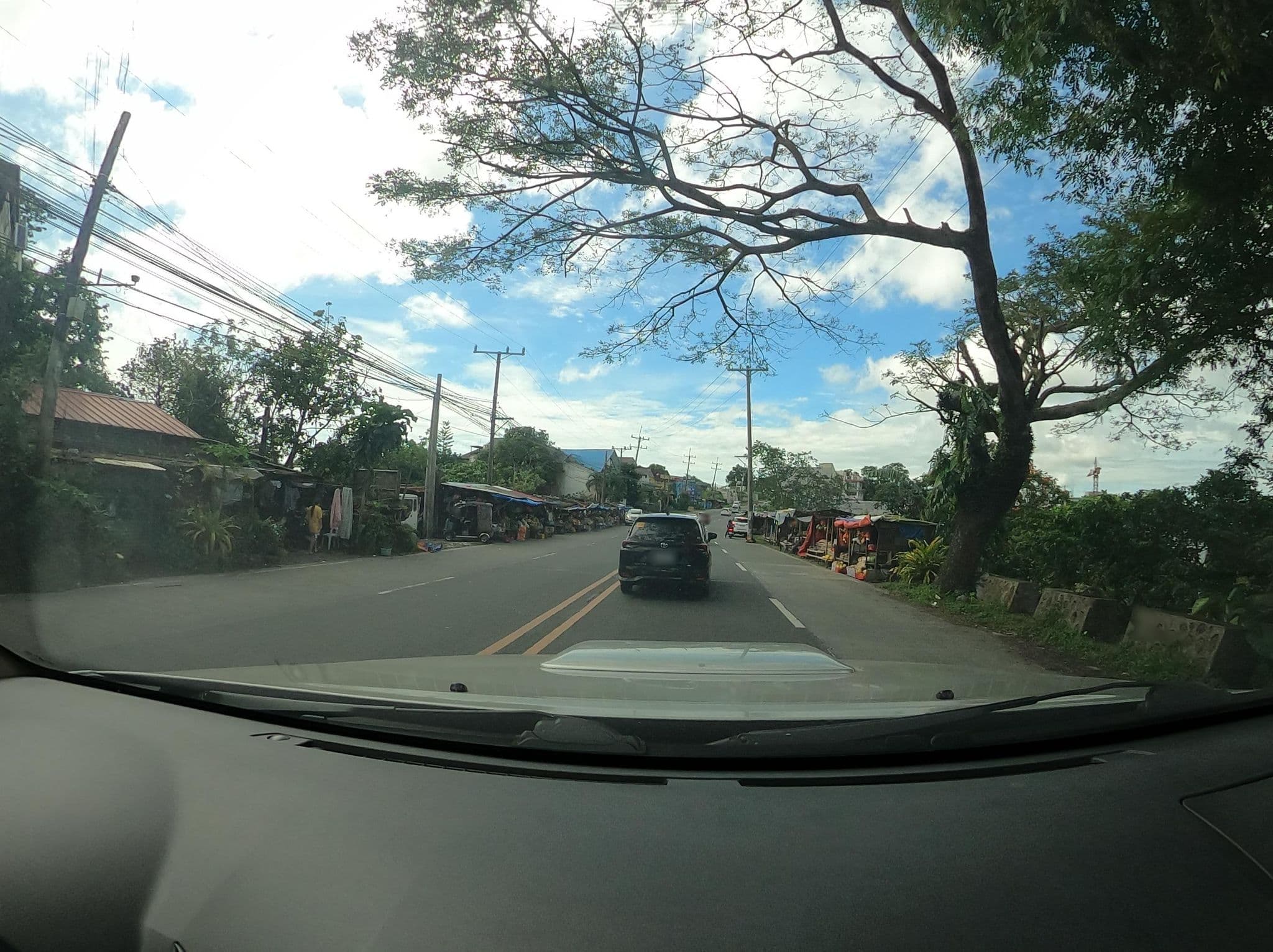 Street view near El Renzo, Luksuhin — © msejdr (CC BY-SA · Mapillary)