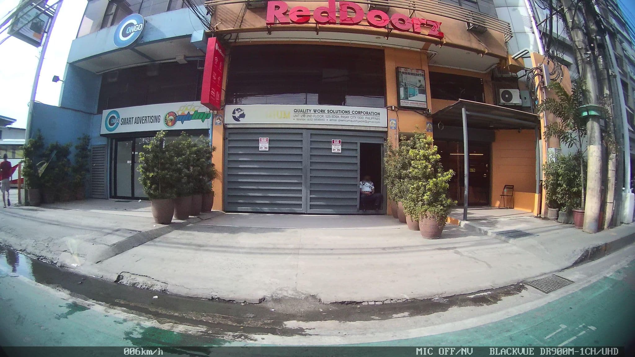 Street view near RedDoorz Hotel, Pasay — © kaart_4 (CC BY-SA · Mapillary)