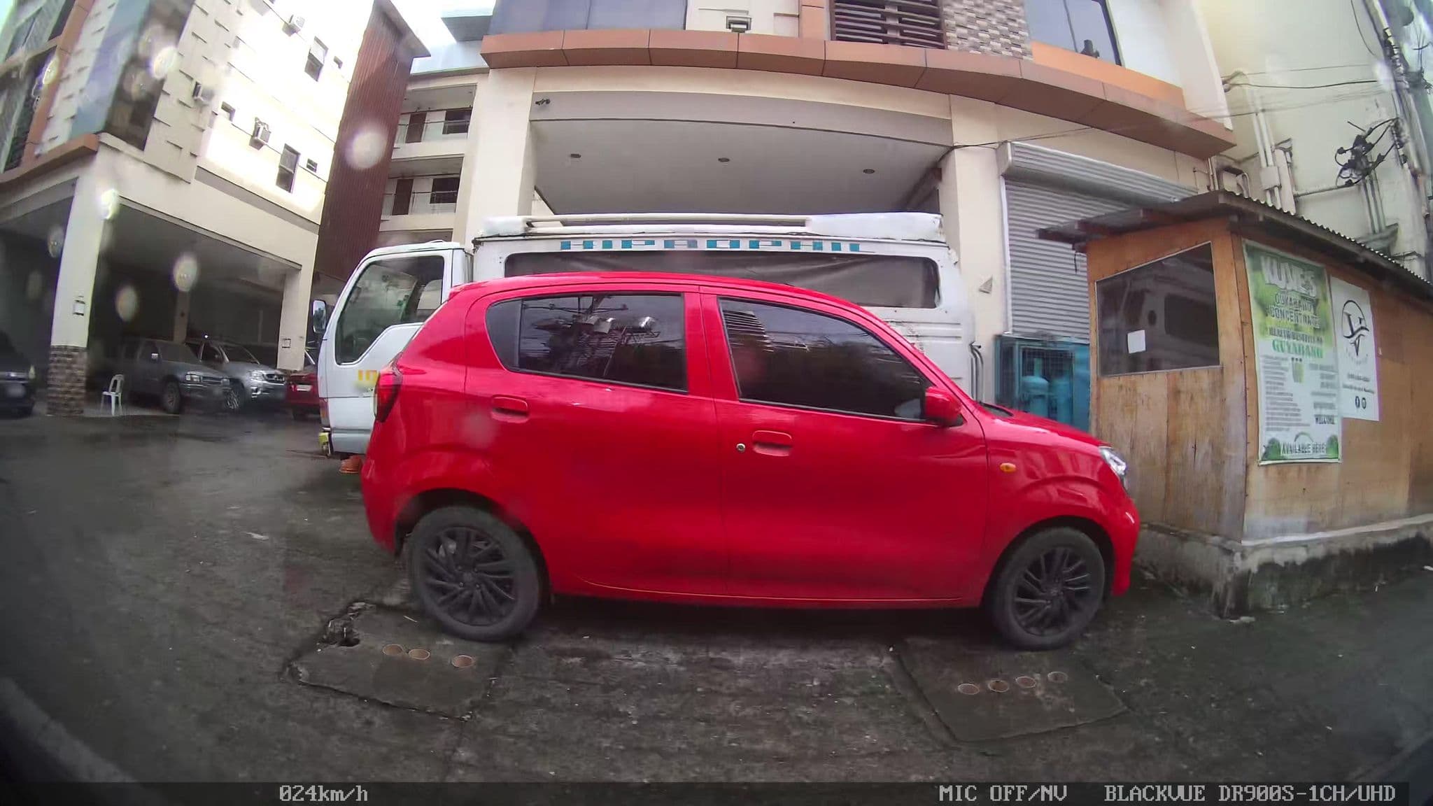 Street view near Maria Cristina Arcade, Cebu City — © Kaart---RIGHT (CC BY-SA · Mapillary)