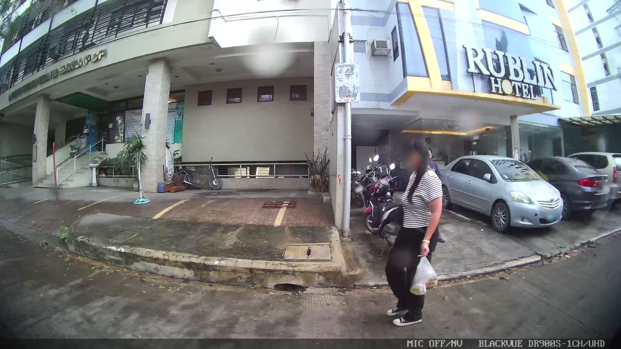 Street view near Rublin Hotel Cebu, Cebu City — © Kaart---LEFT (CC BY-SA · Mapillary)