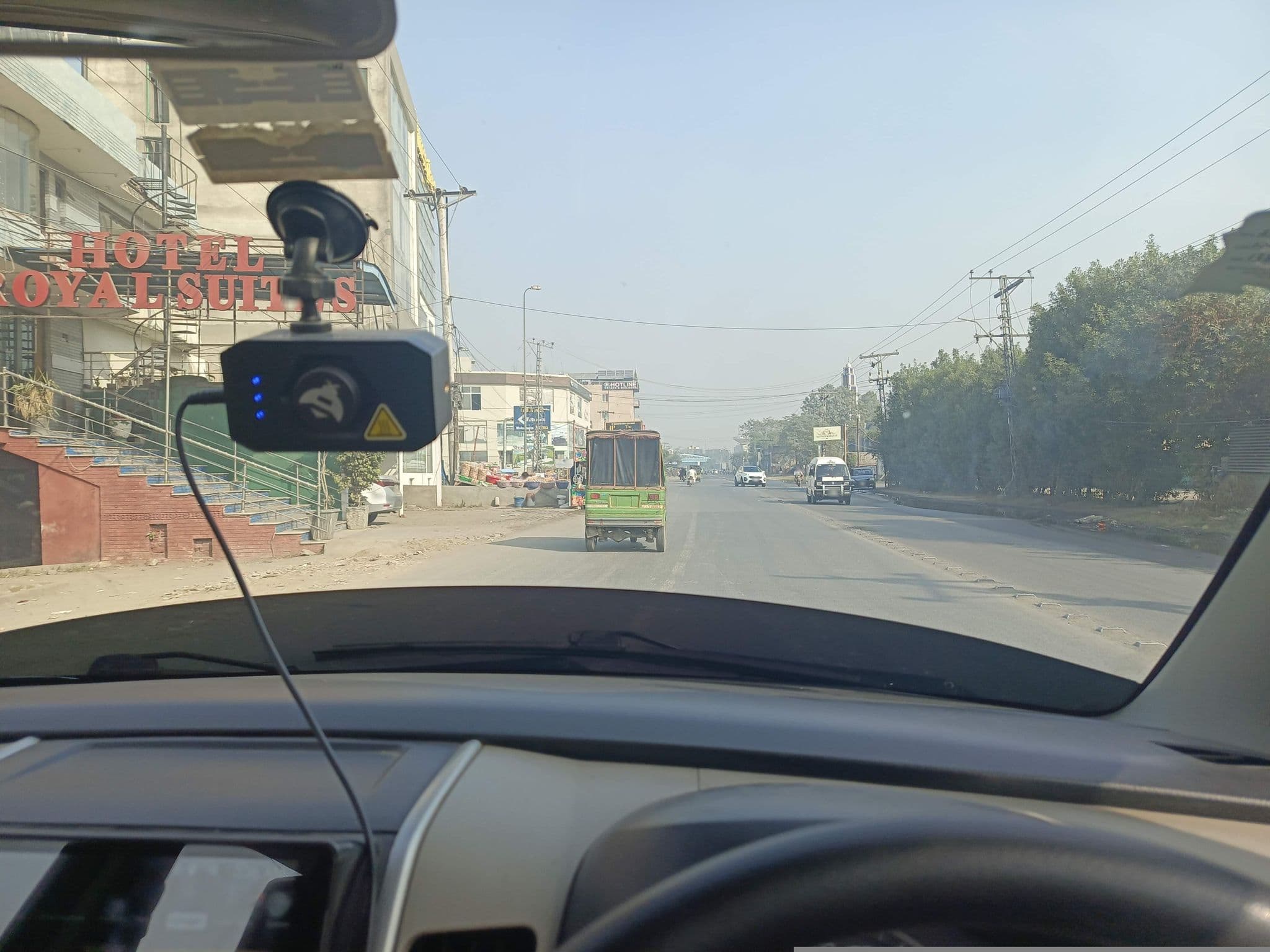Street view near Safari Hotel Airport, Model Town — © hr0007 (CC BY-SA · Mapillary)