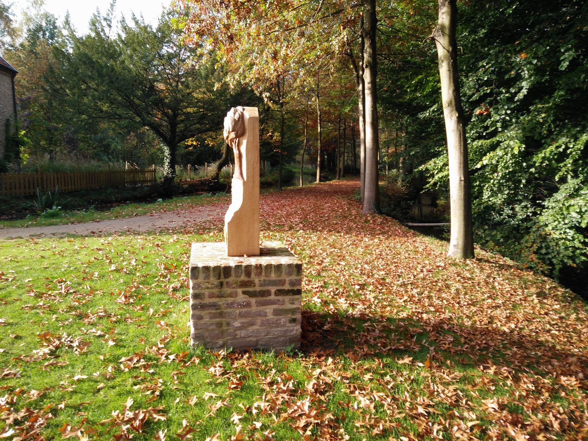 Street view near Hotel-Brasserie De Hoogmolen, Ellikom — © wandelzicht (CC BY-SA · Mapillary)