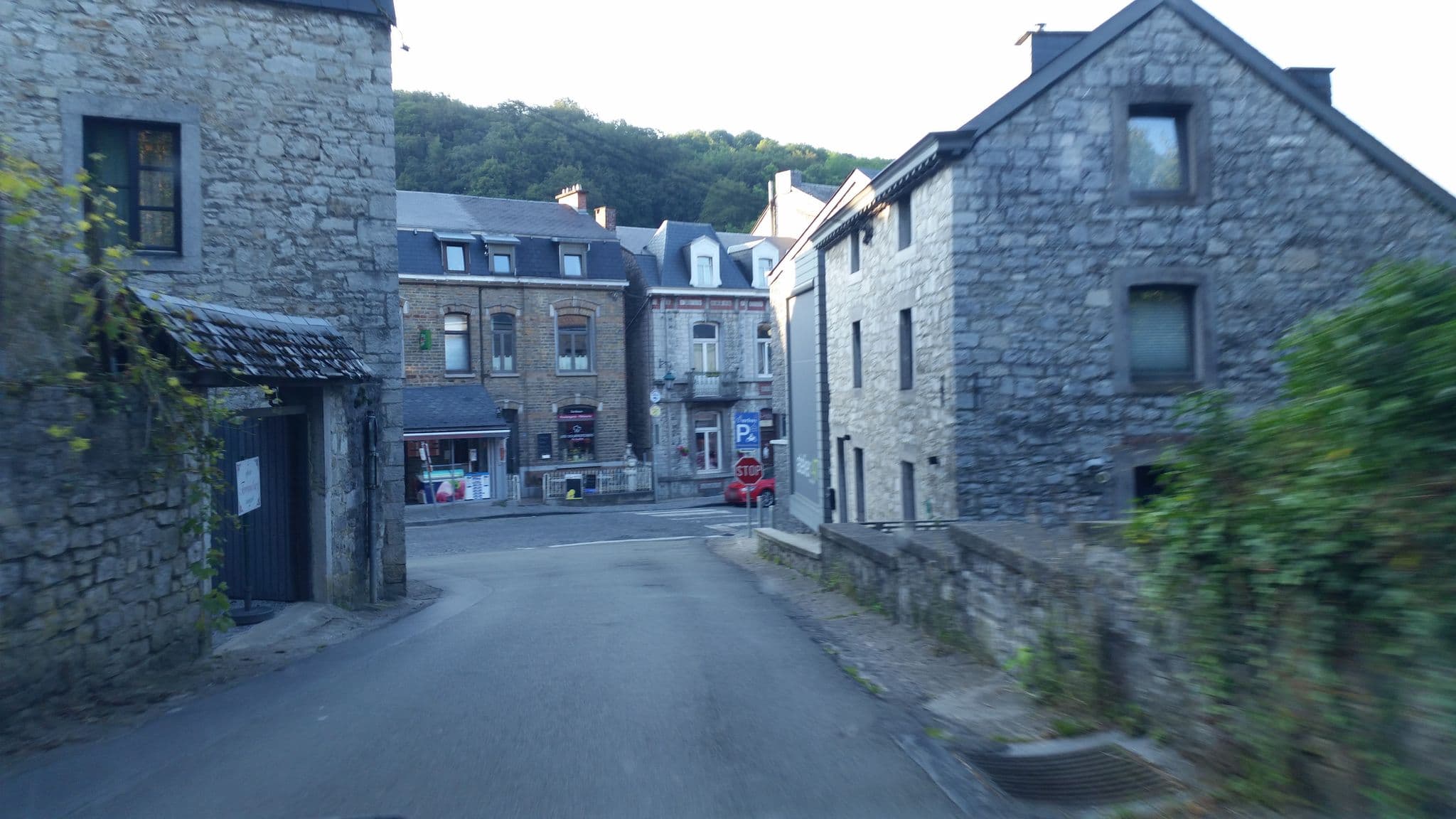 Street view near Aux 10 Clefs, Durbuy — © it_s_so_funny (CC BY-SA · Mapillary)
