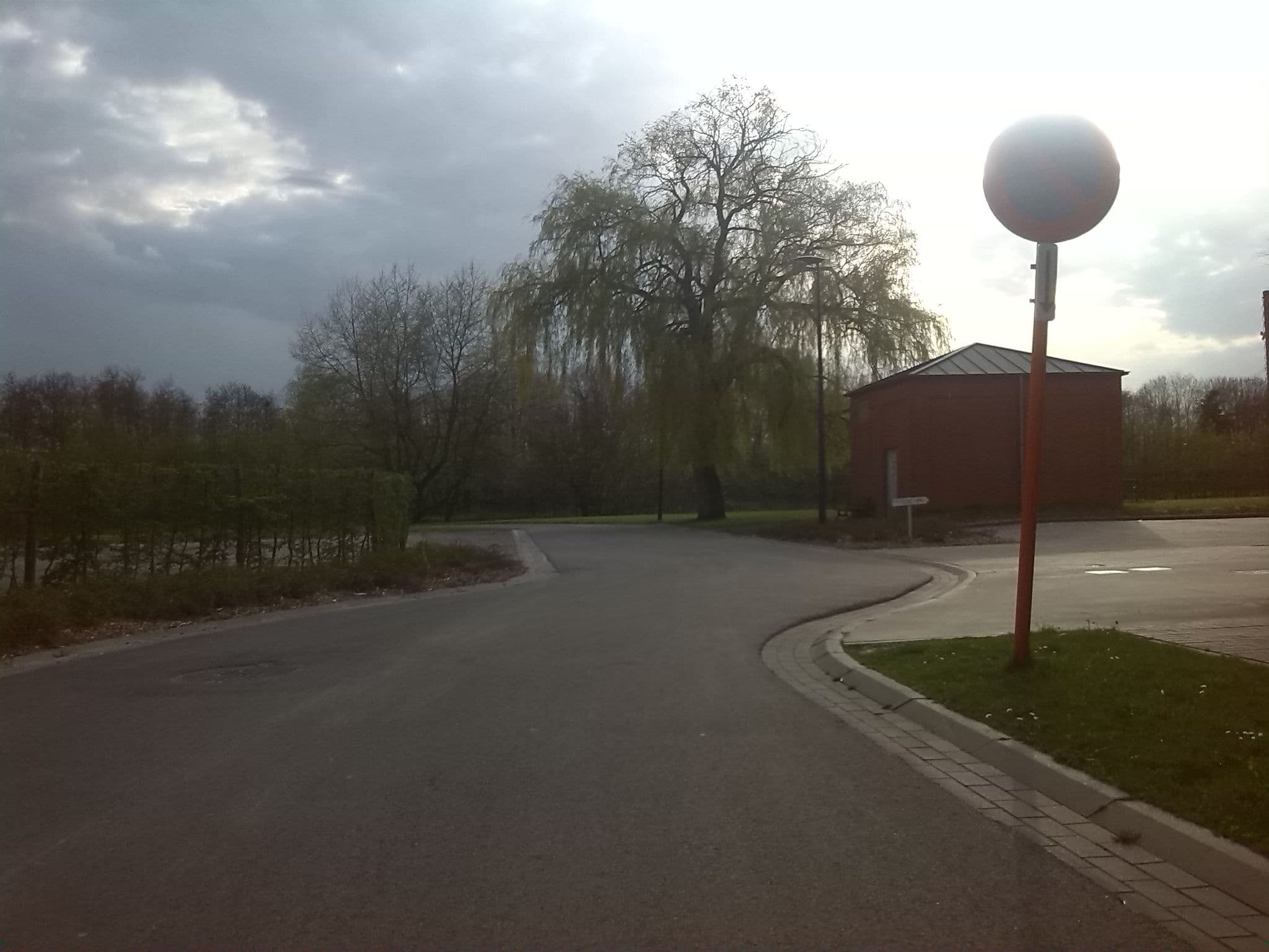 Street view near Velotel Brugge, Brugge — © peeweeke (CC BY-SA · Mapillary)