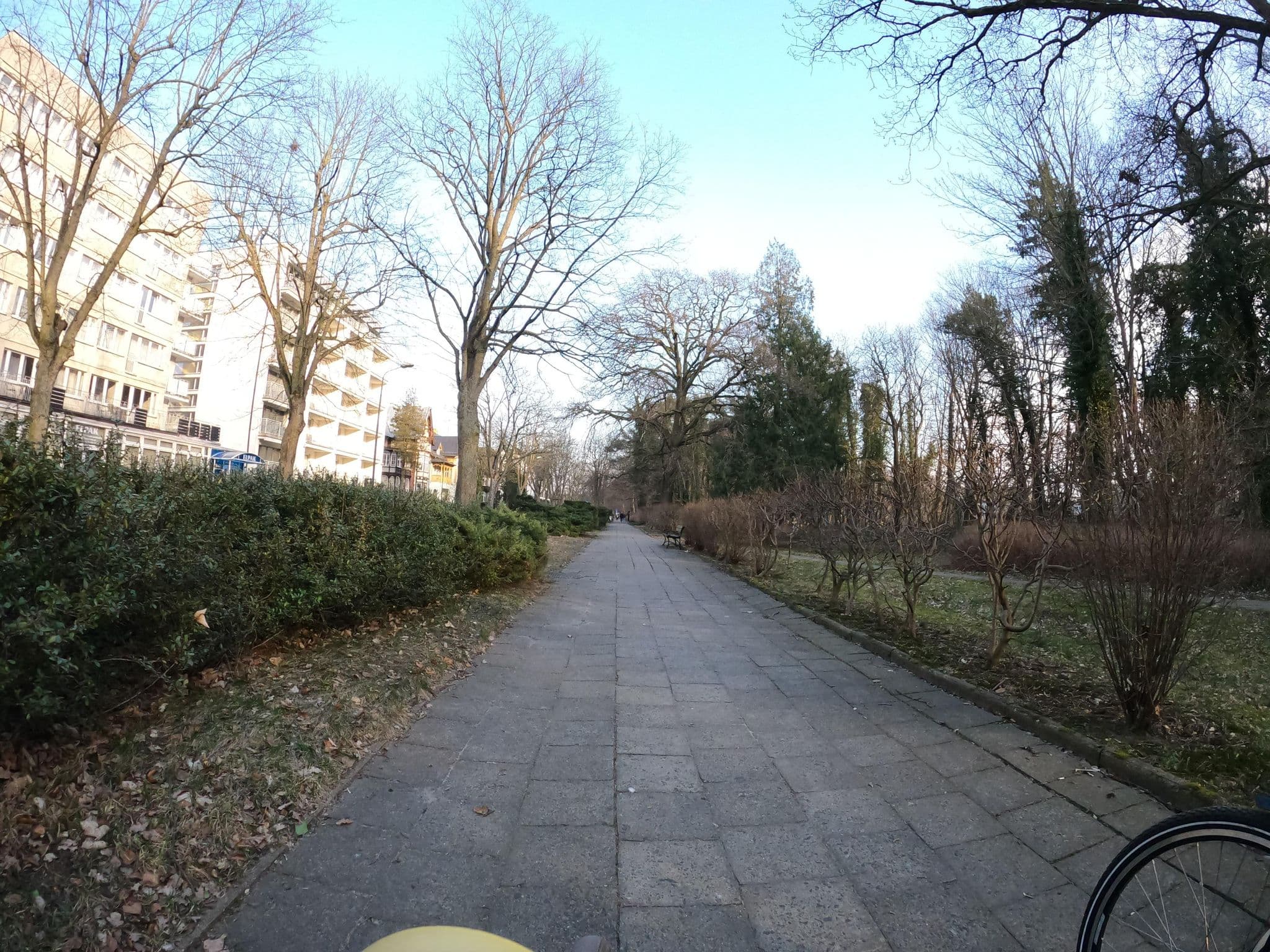 Street view near El Pak, Świnoujście — © masterofnoroad (CC BY-SA · Mapillary)
