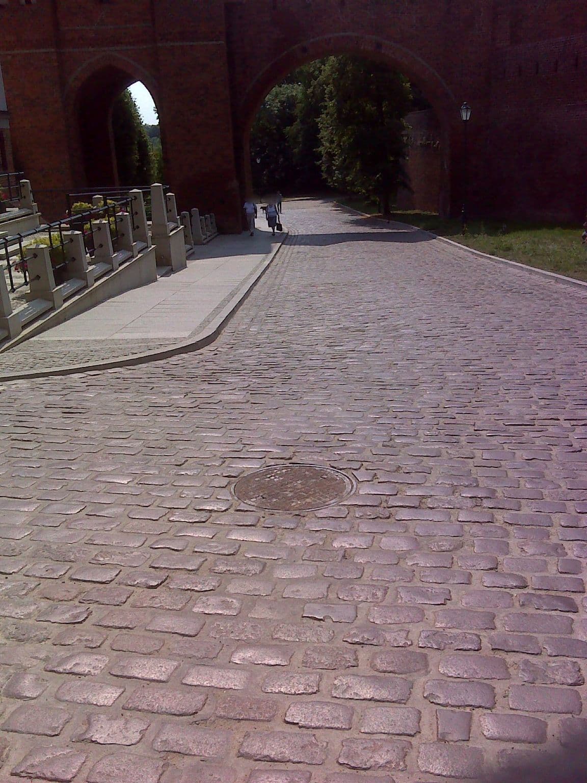 Street view near 1231, Toruń — © bernardvoyageur (CC BY-SA · Mapillary)
