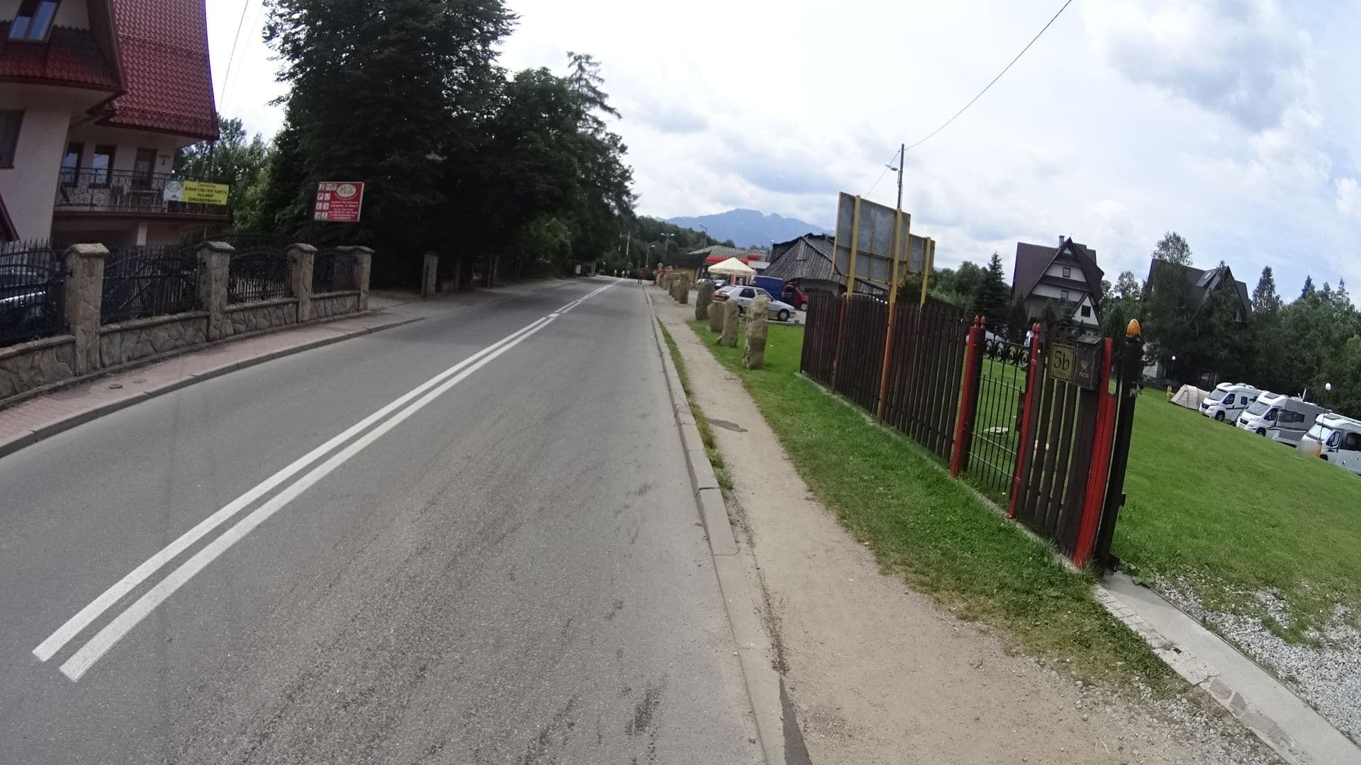 Street view near Camping Ustup, Poronin — © awizonosz (CC BY-SA · Mapillary)