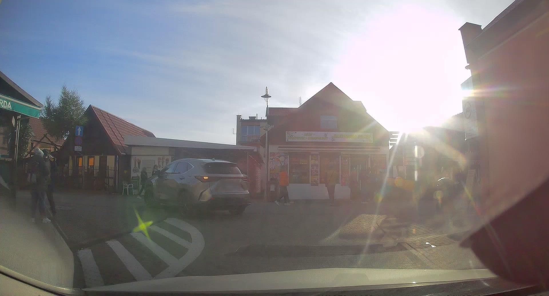 Street view near Marina, Hel — © edc22 (CC BY-SA · Mapillary)