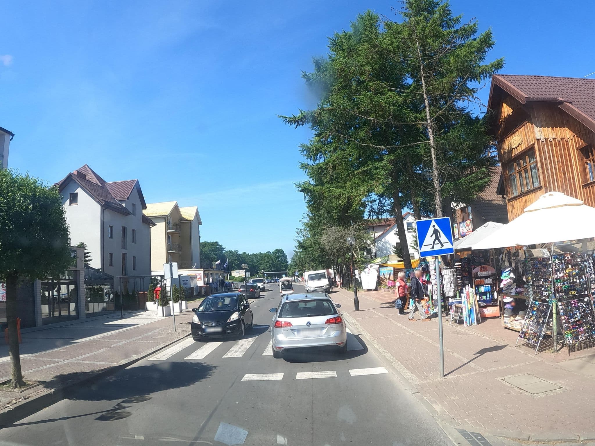Street view near Pod Modrzewiem, Cerkwica