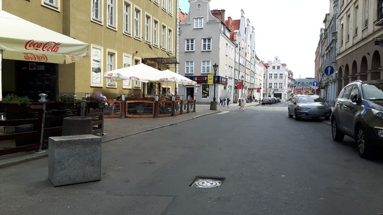 Street view near Hotel Wolne Miasto, Gdańsk — © changchun1 (CC BY-SA · Mapillary)