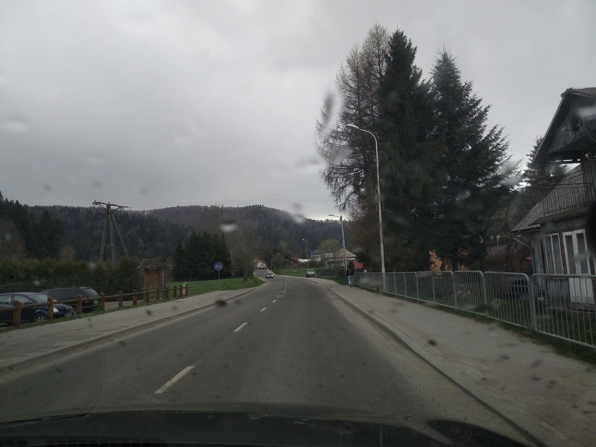 Street view near Sielski Zakątek, Baligród