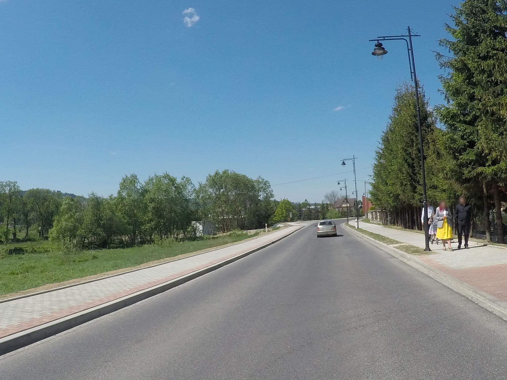 Street view near To Tu, Czarna Góra — © chrisbeddow (CC BY-SA · Mapillary)