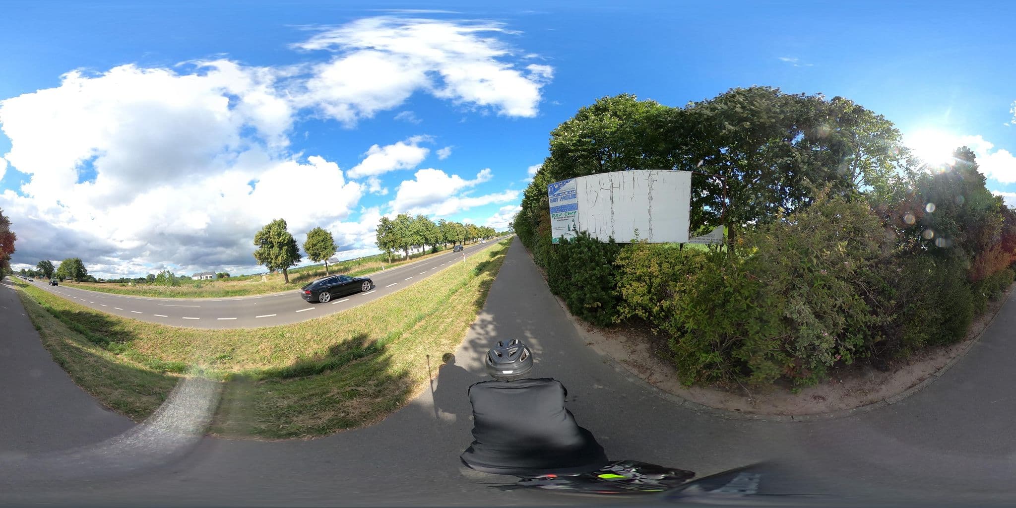 Street view near Dom Wczasowy Wrzosek, Dziwnów — © RowerowyRozboojnik (CC BY-SA · Mapillary)