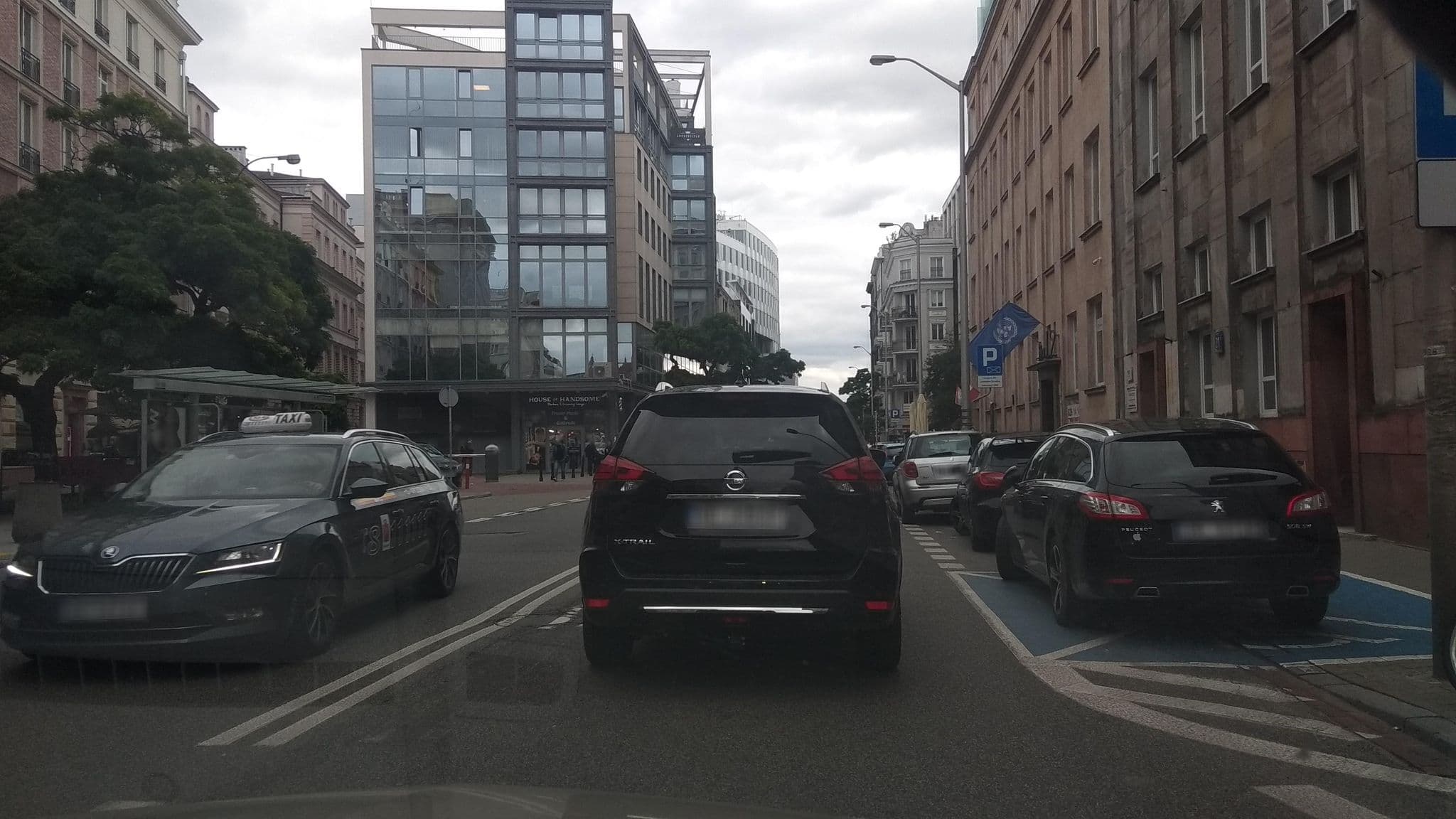Street view near Sen Pszczoły, Śródmieście — © Kloooossss (CC BY-SA · Mapillary)
