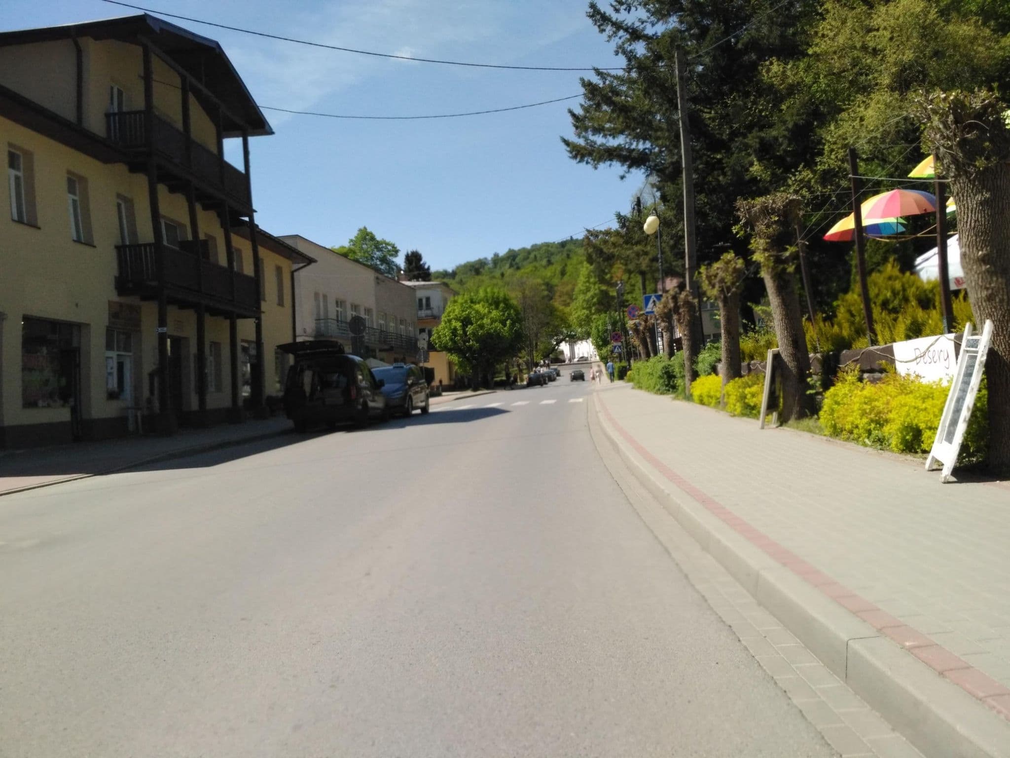 Street view near Pokoje Gościnne "Mada", Iwonicz-Zdrój — © czecko (CC BY-SA · Mapillary)