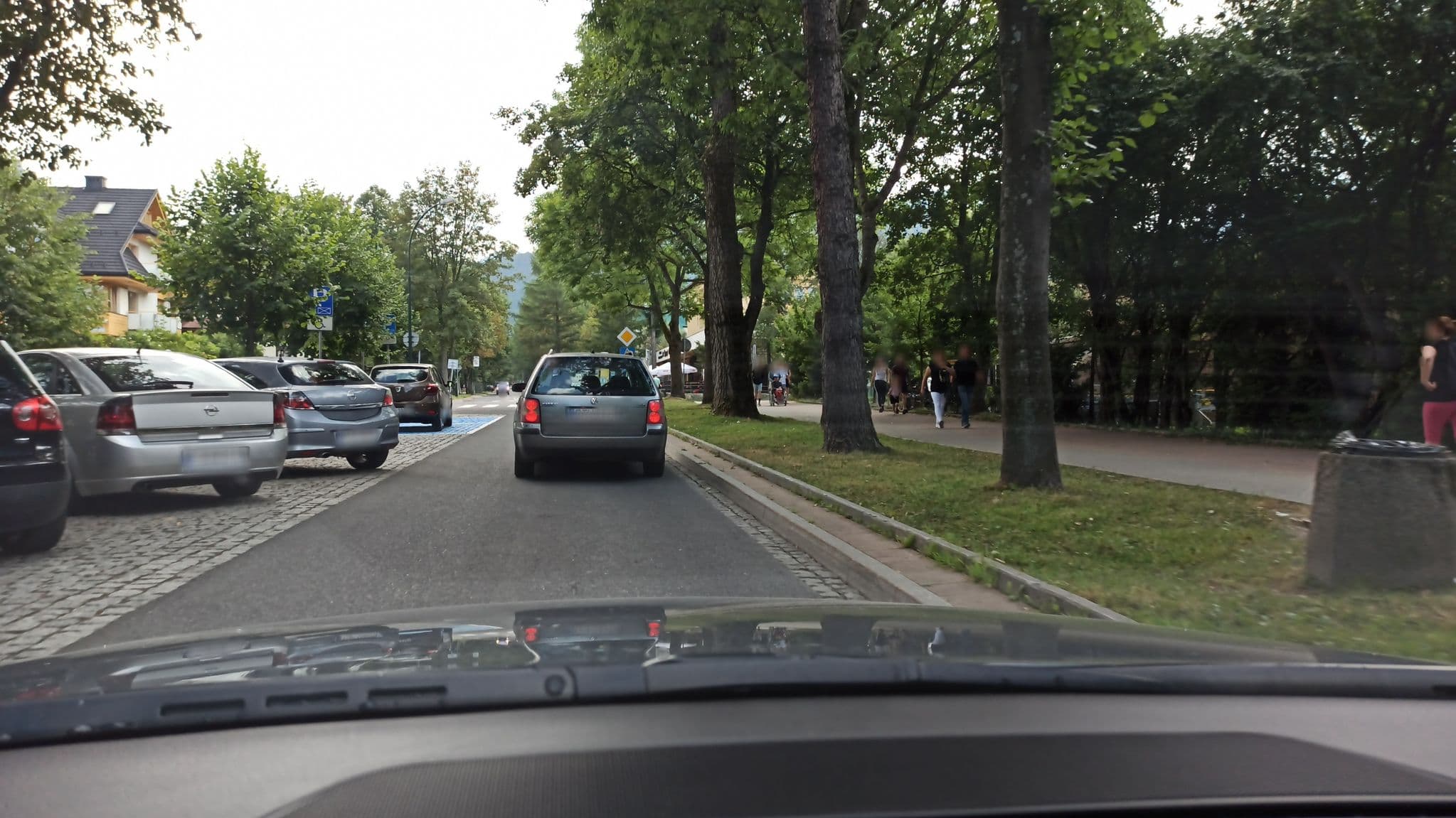 Street view near Willa Złocień, Zakopane — © gandal543 (CC BY-SA · Mapillary)