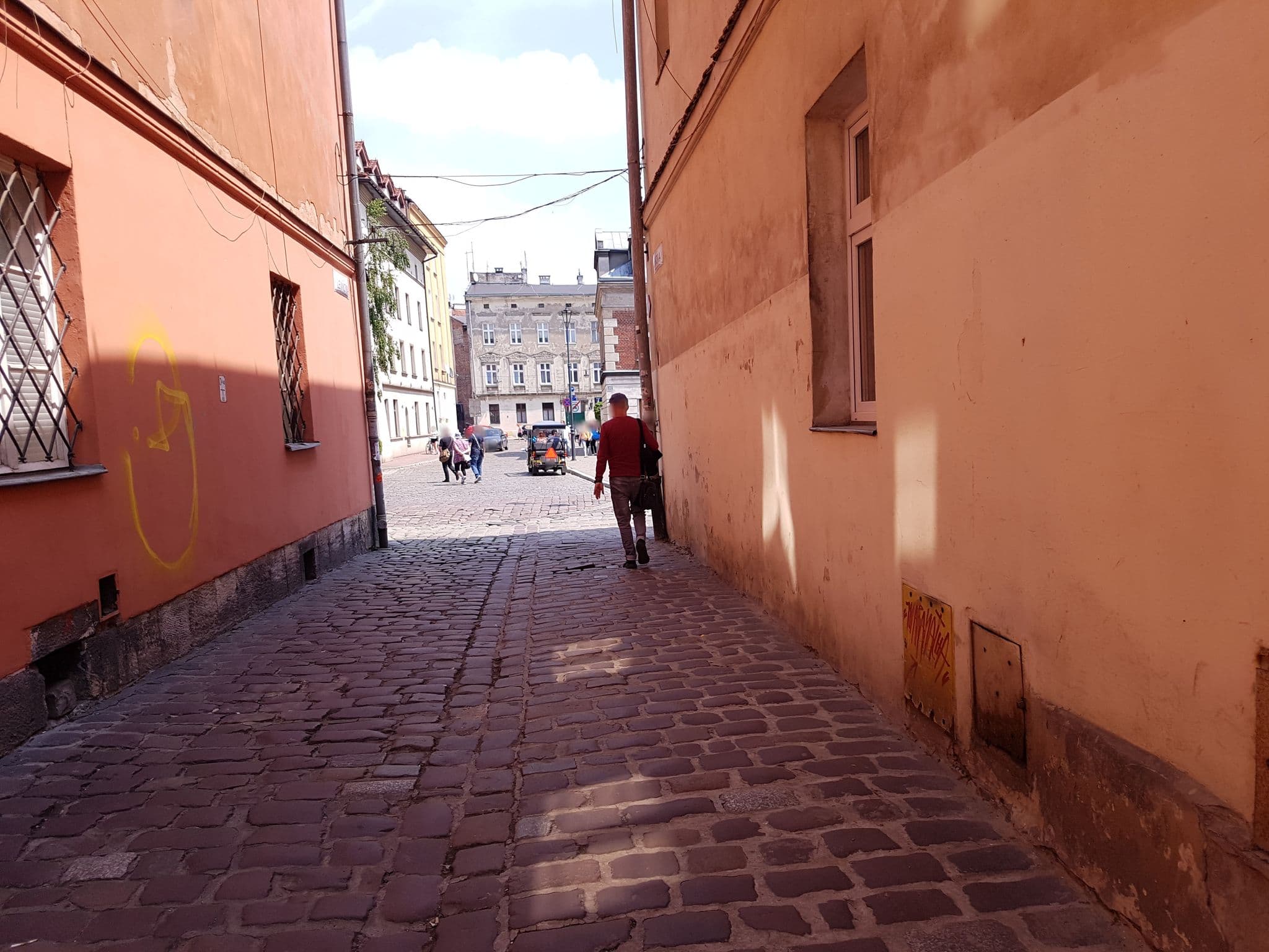 Street view near Rainbow Apartments, Kraków
