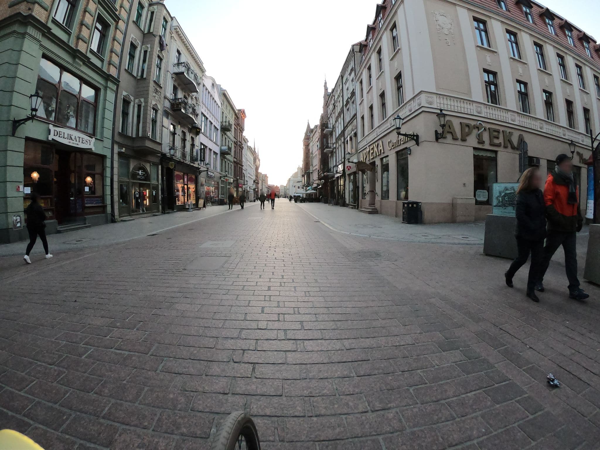 Street view near Apartamenty Szczytna 1, Toruń — © masterofnoroad (CC BY-SA · Mapillary)