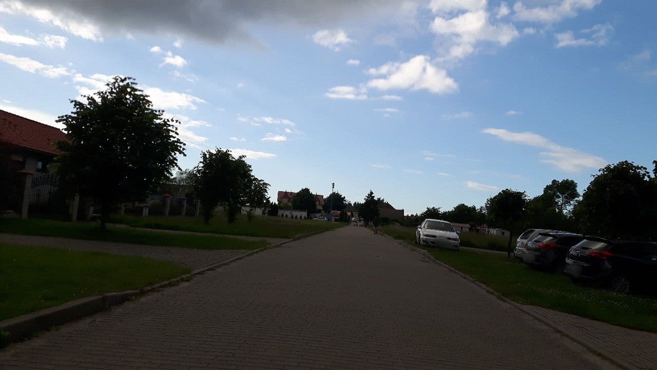 Street view near Willa Chaber, Ustronie Morskie