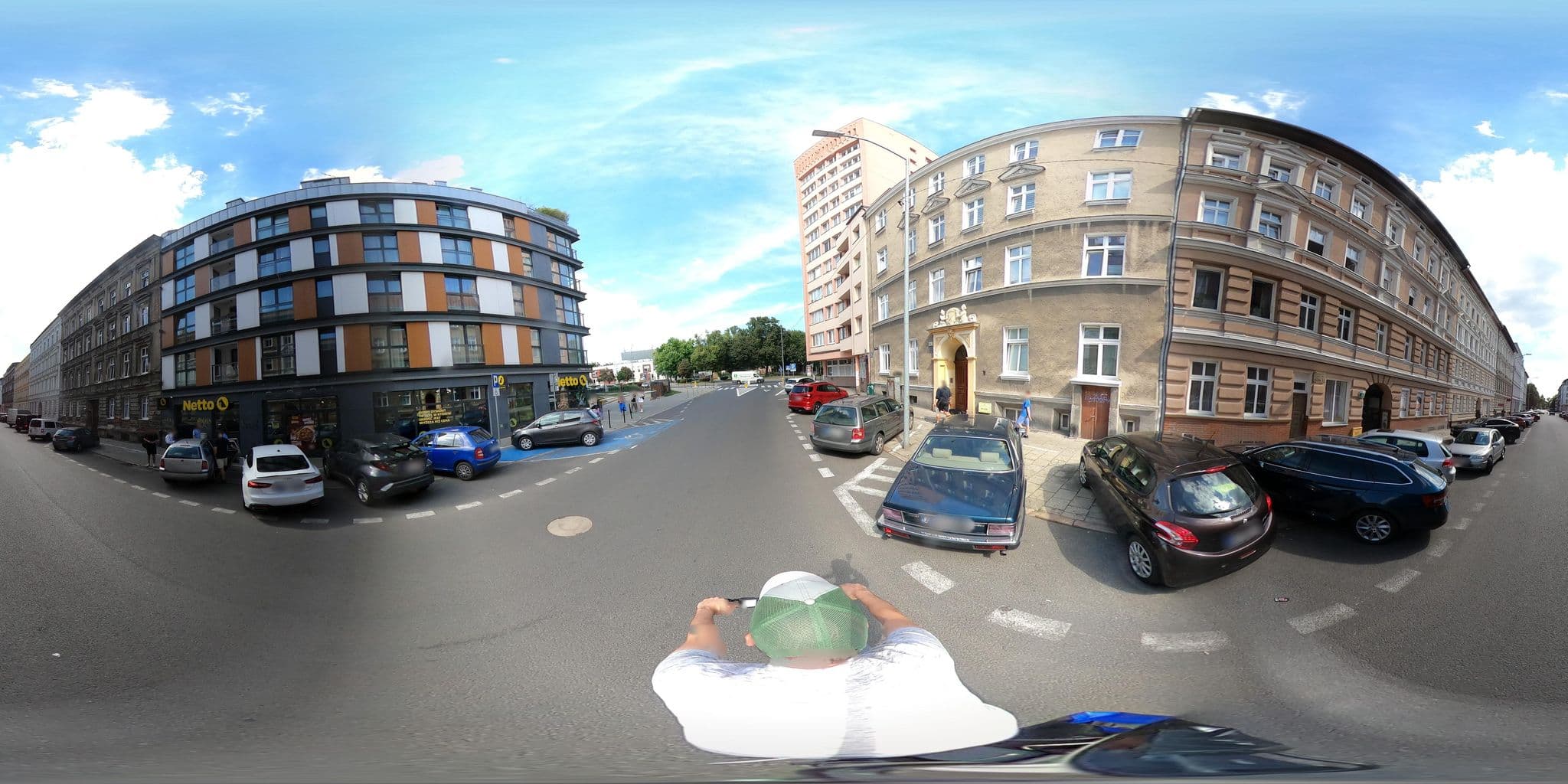 Street view near Silesia, Szczecin — © Ameba (CC BY-SA · Mapillary)