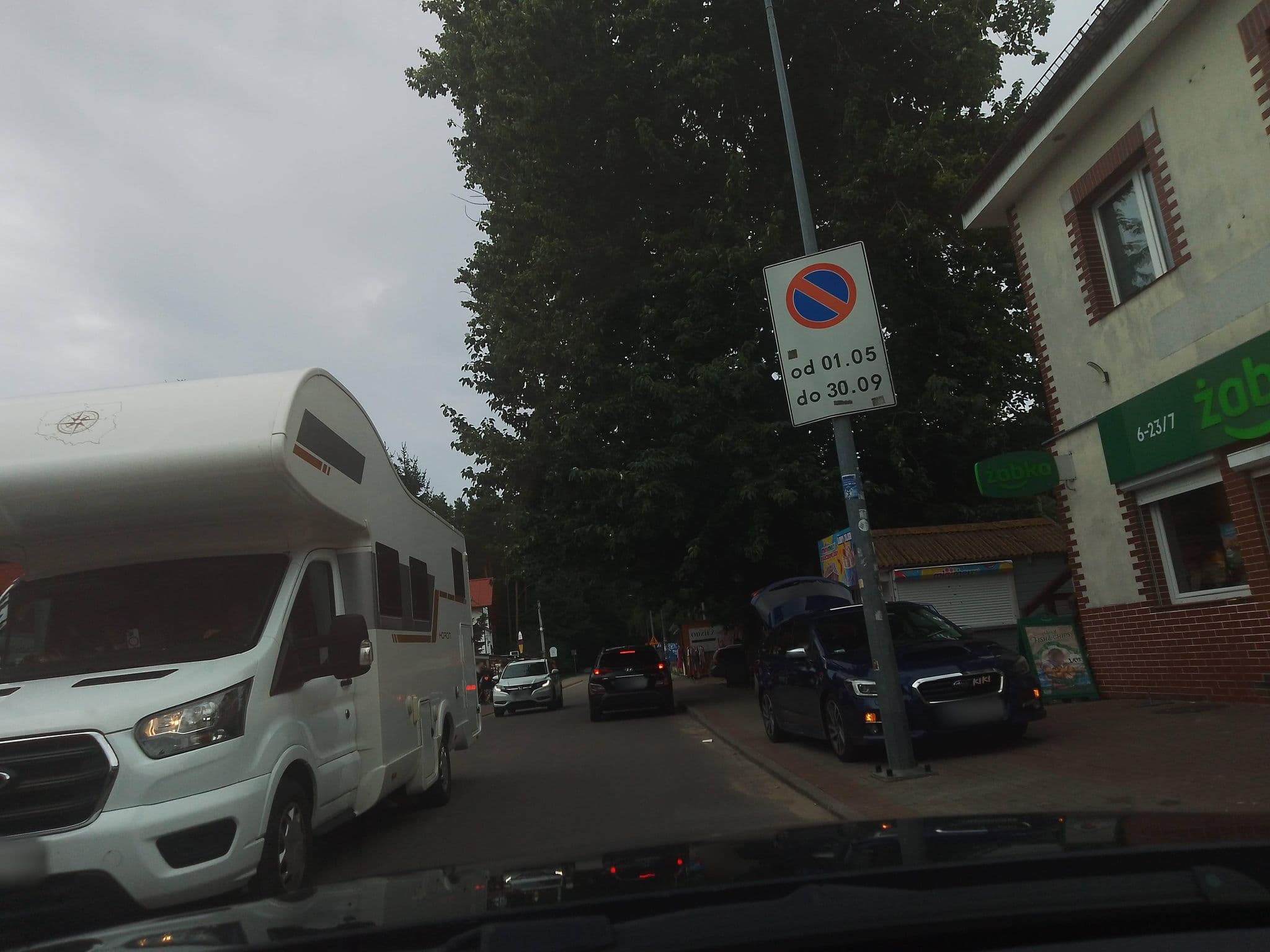 Street view near Familia, Stegna — © and987 (CC BY-SA · Mapillary)