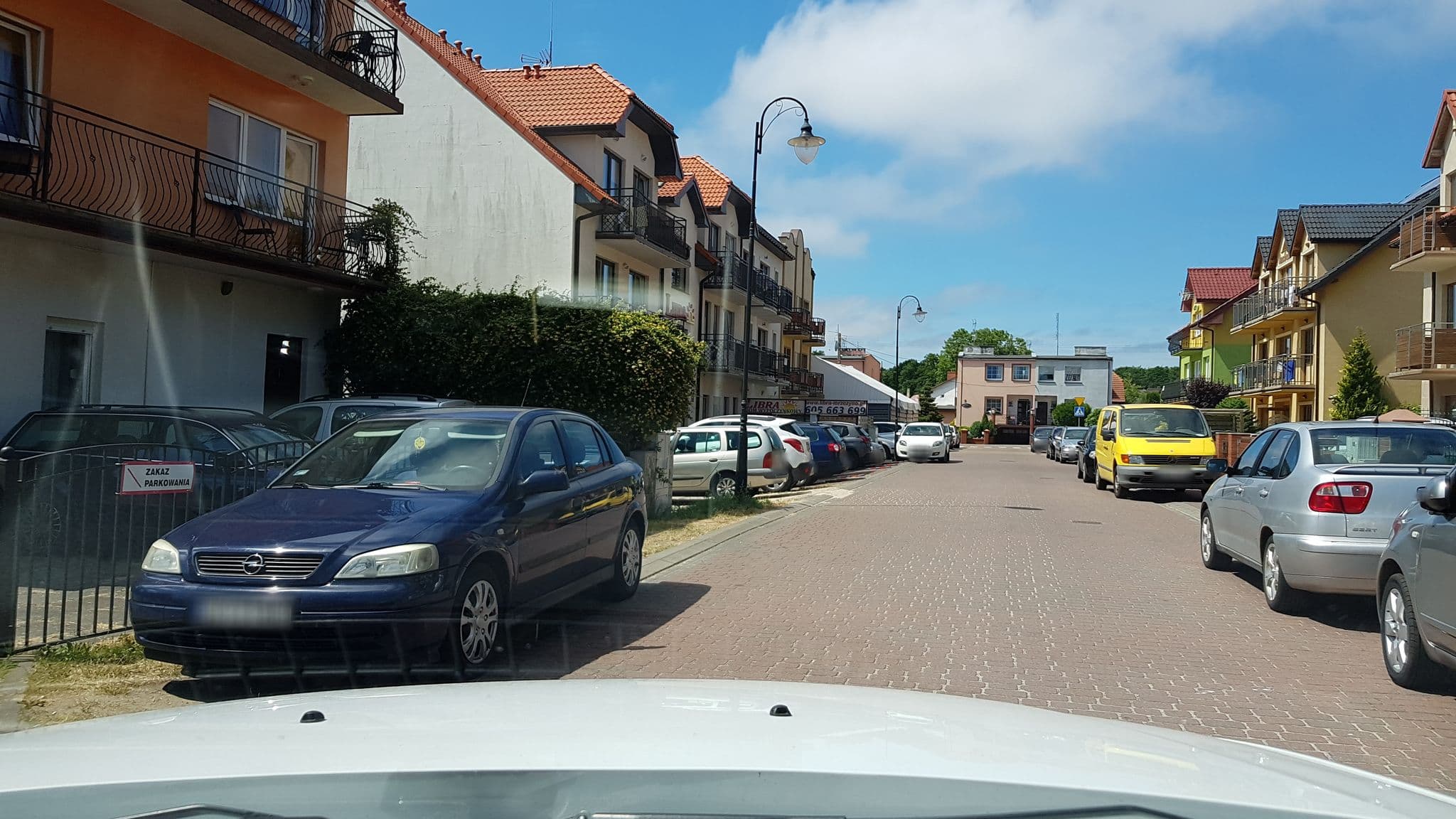 Street view near Willa Turkus, Mrzeżyno — © masterofnoroad (CC BY-SA · Mapillary)