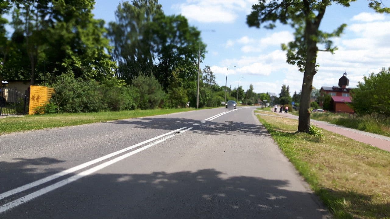 Street view near Domki w sadzie, Wyspa Sobieszewska — © changchun1 (CC BY-SA · Mapillary)
