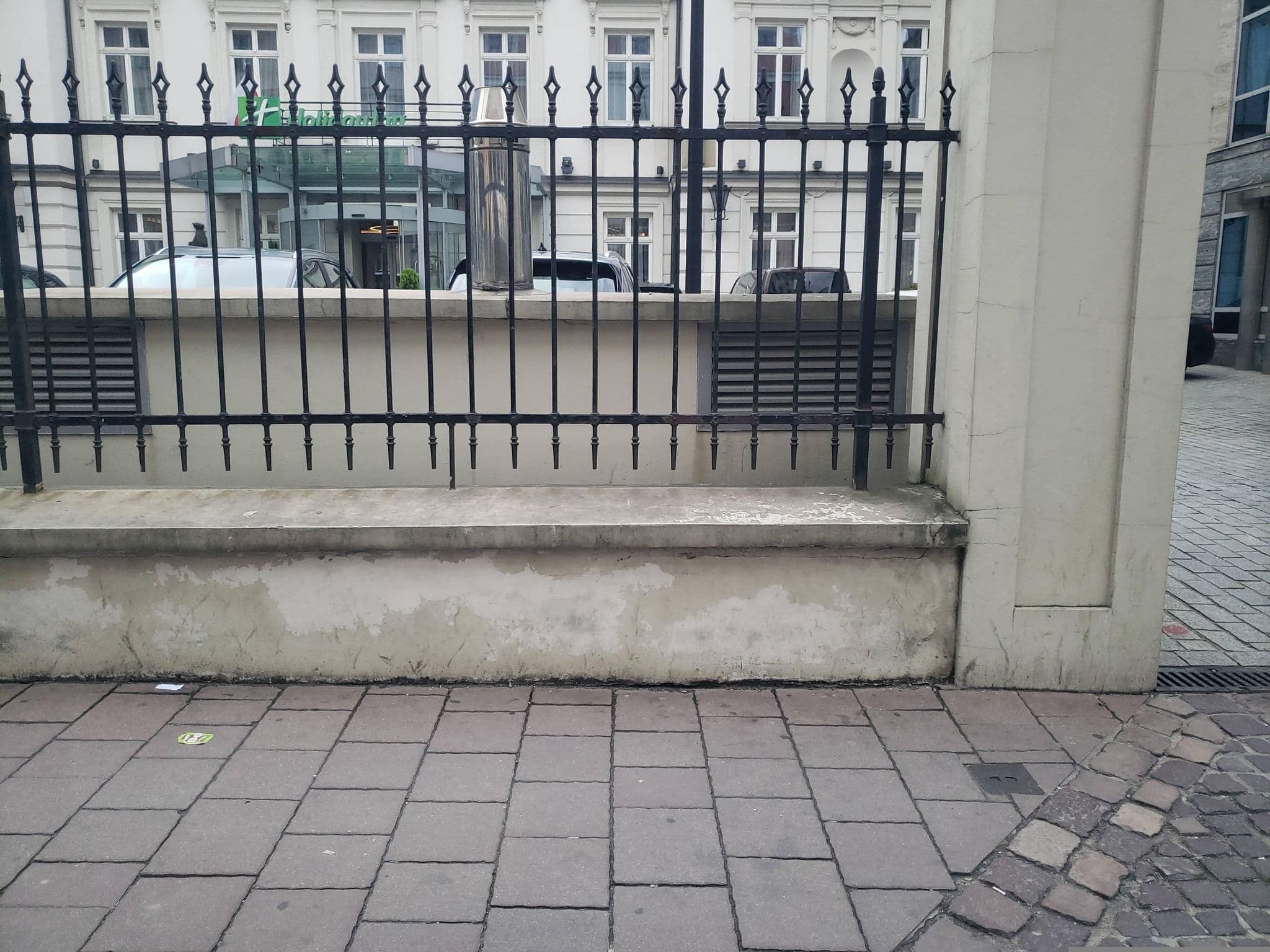 Street view near Hotel Wielopole, Kraków — © mapfool (CC BY-SA · Mapillary)