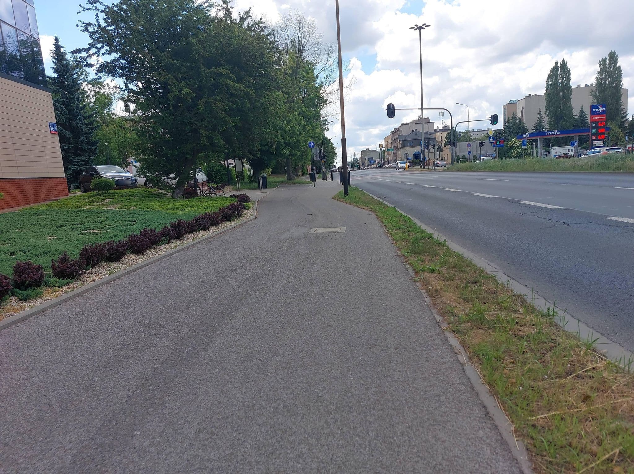 Street view near Centrum Szkoleniowo-Konferencyjne UŁ, Łódź