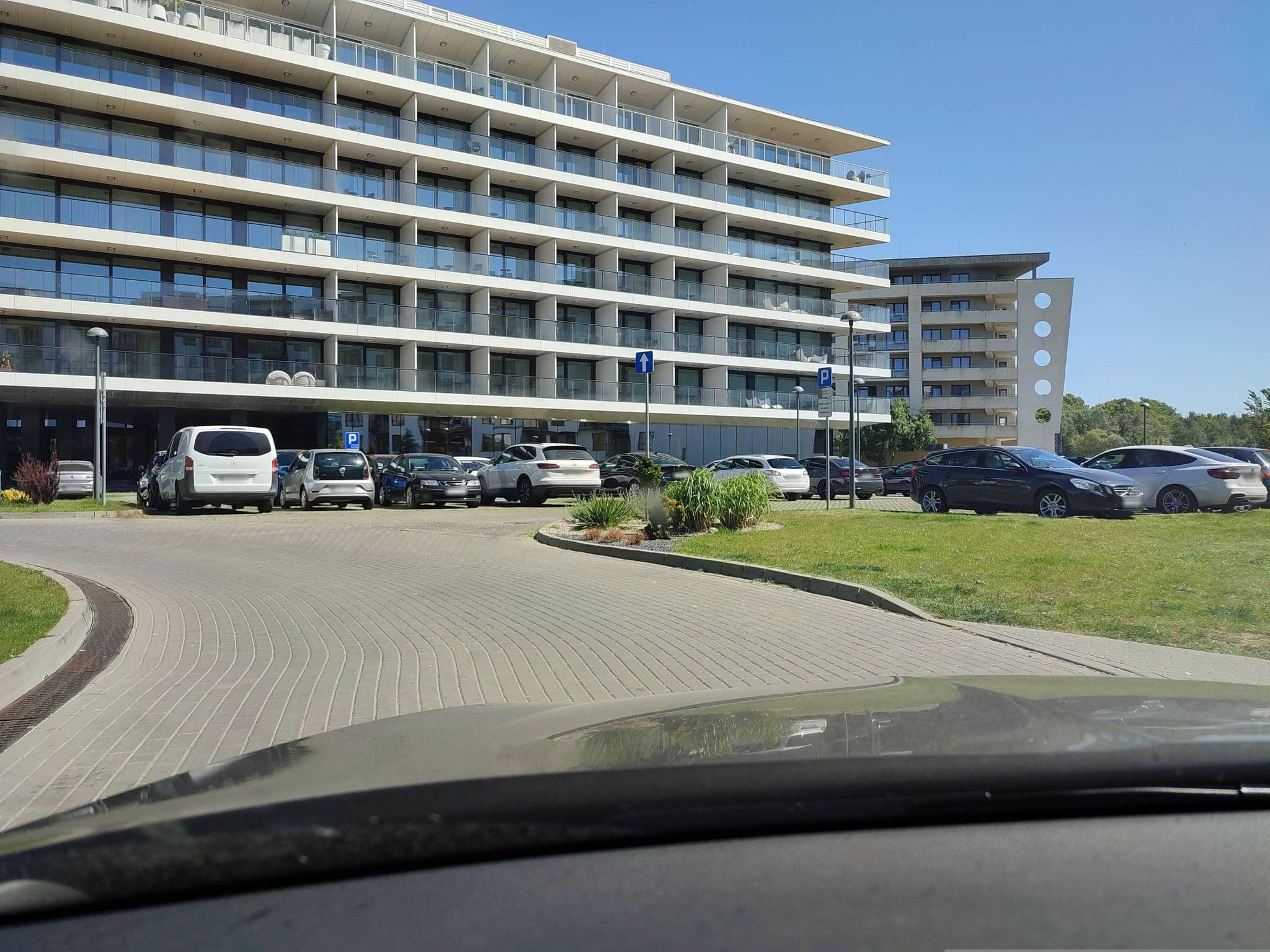 Street view near Olympic Park, Kołobrzeg — © d3mol3k (CC BY-SA · Mapillary)