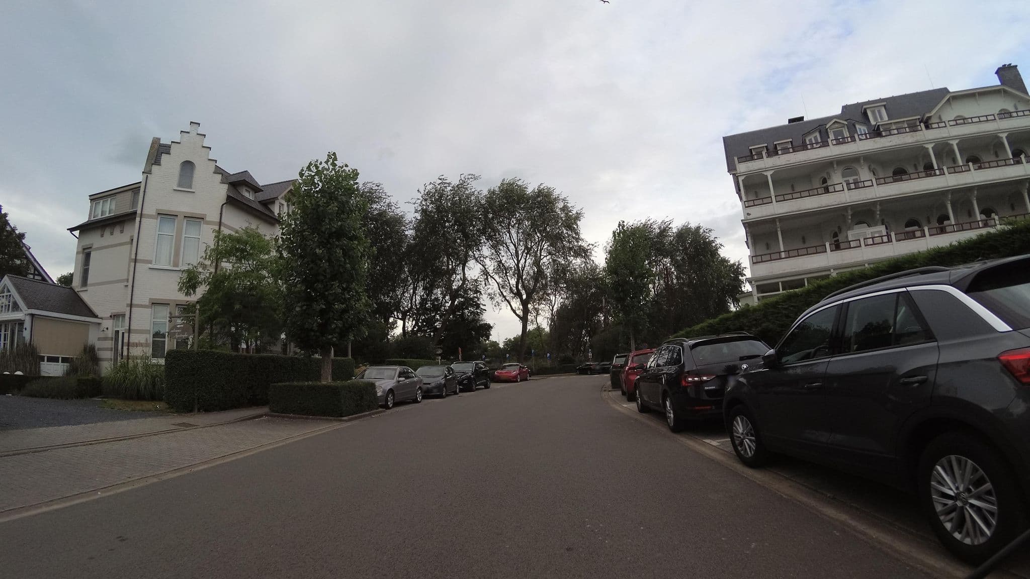 Street view near Dunepanne, De Haan — © teddy73 (CC BY-SA · Mapillary)