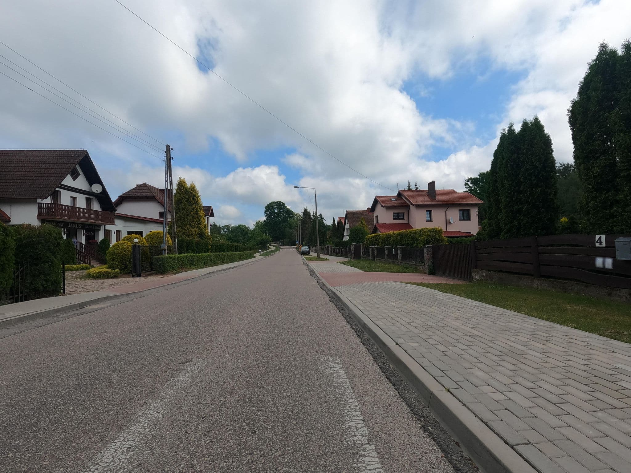 Street view near Pensjonat janus, Ruciane-Nida — © masterofnoroad (CC BY-SA · Mapillary)